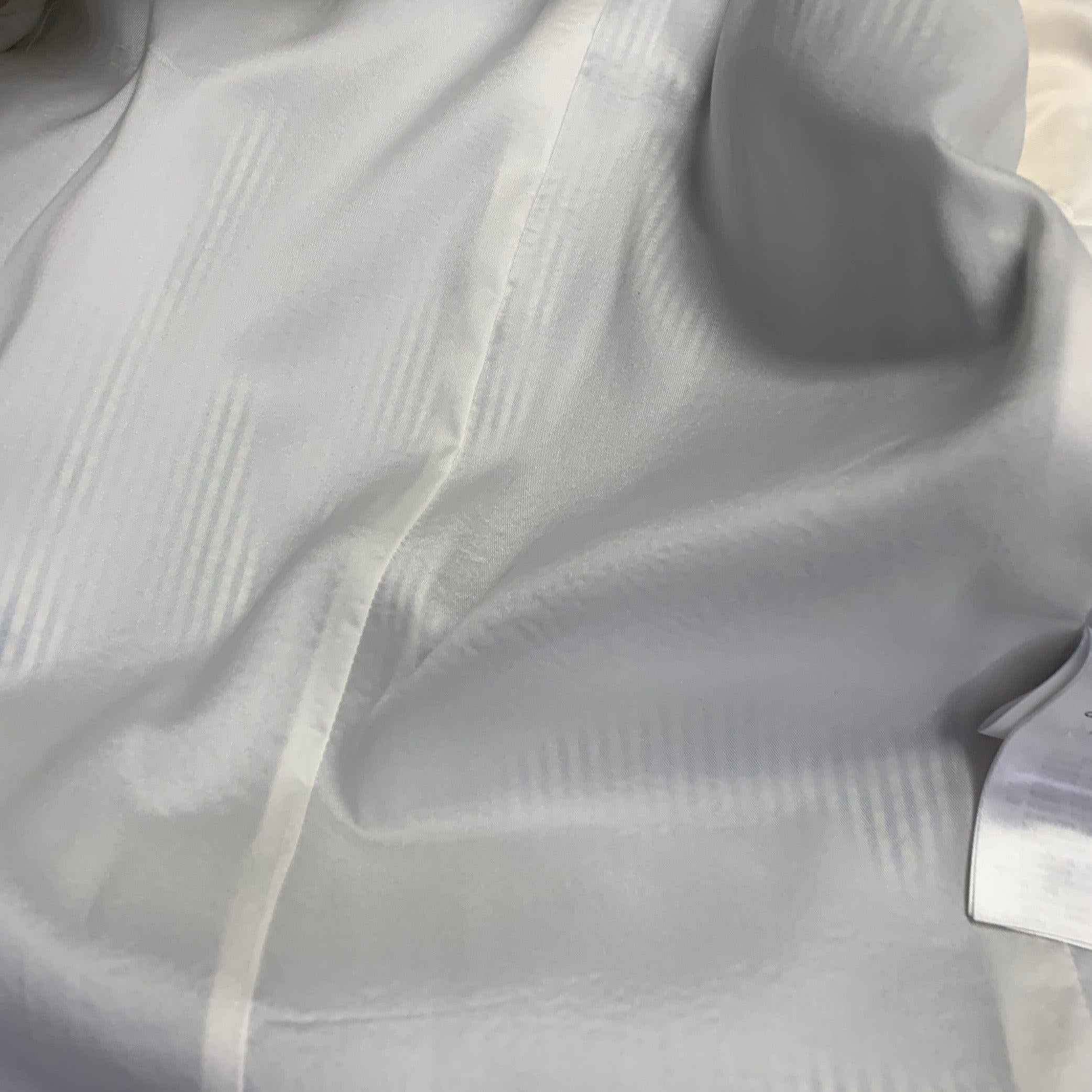 GUCCI Größe XS Weiß Hellblau Seersucker Baumwolle Streifen Einreihig Anzug im Angebot 4