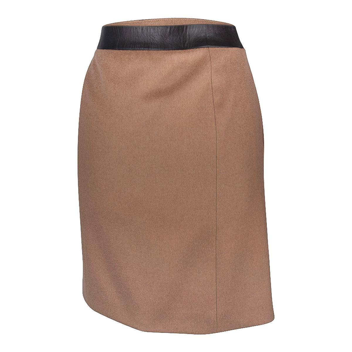 Brown Gucci Skirt Camel Hair Leather Trim Front Zipper 40 /  6 Nwt For Sale