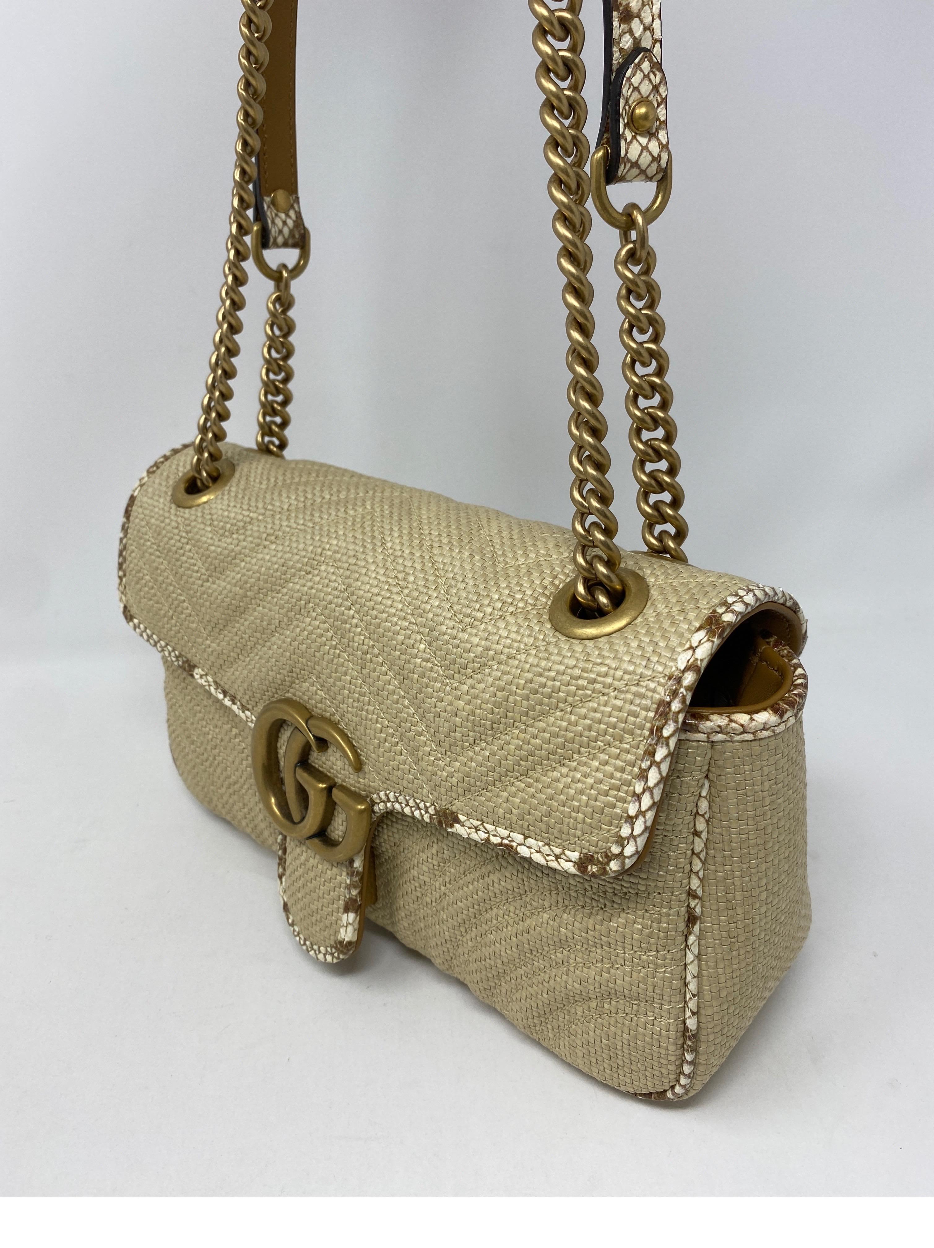 Gucci Small Marmont Straw Floral Interior Bag 4