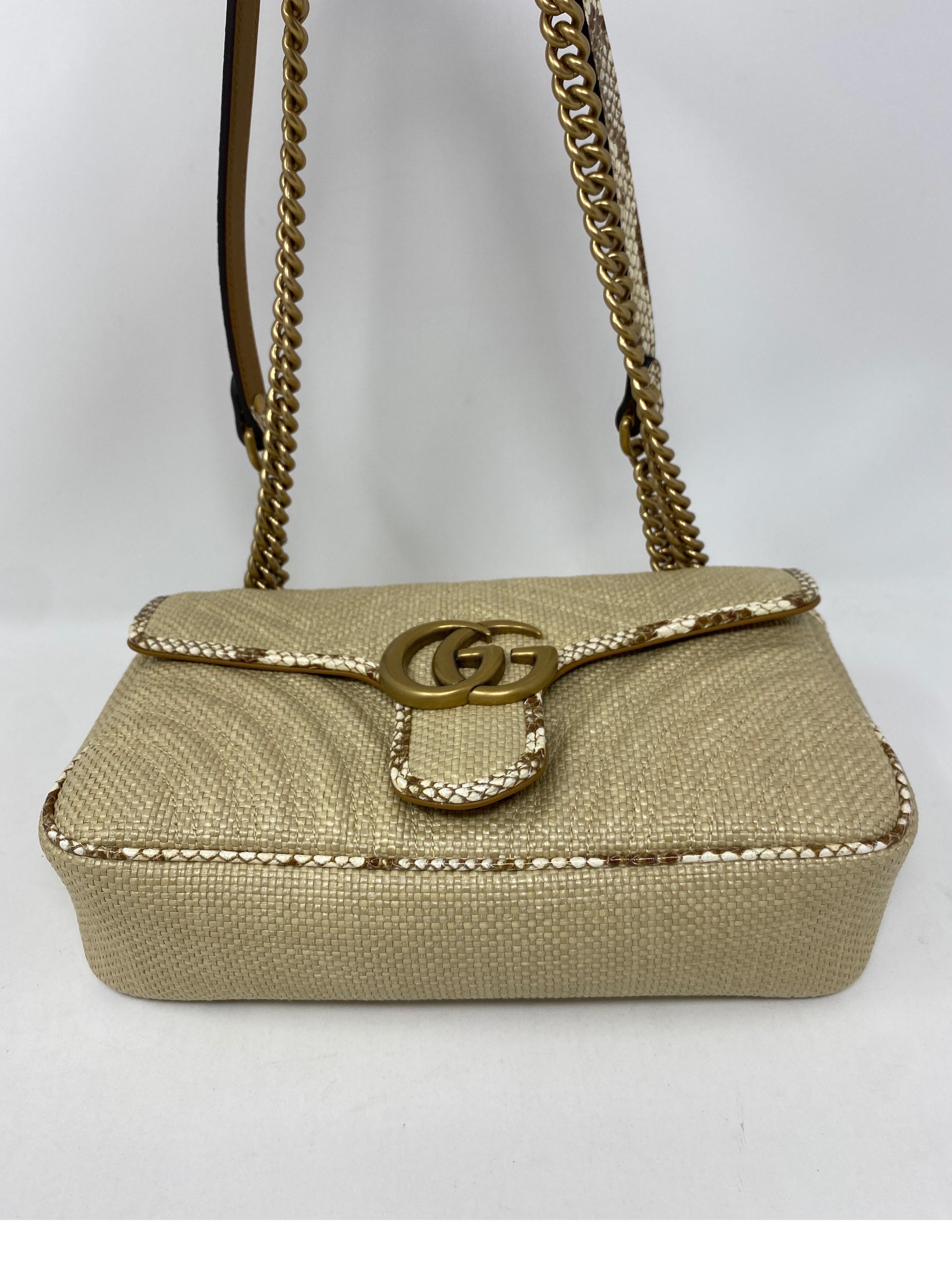 Gucci Small Marmont Straw Floral Interior Bag 5
