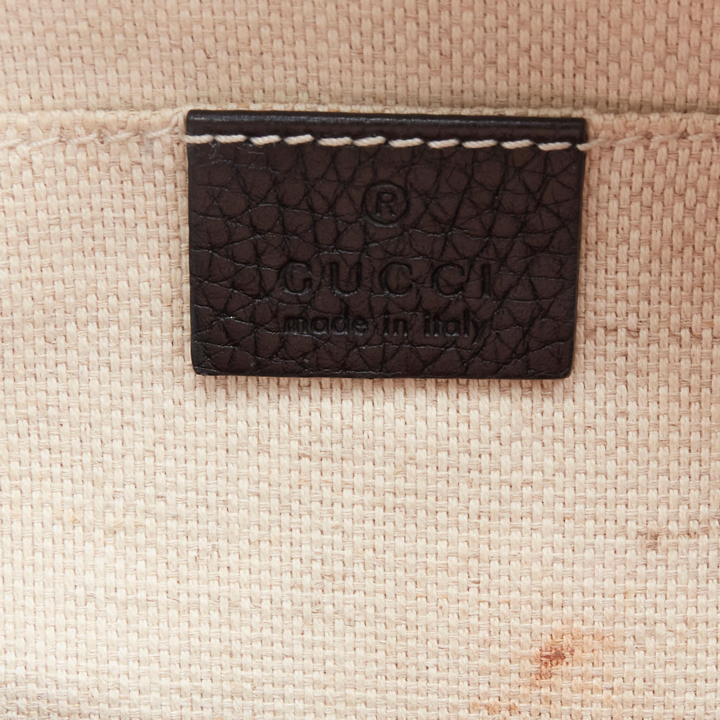 GUCCI Small Soho black grained leather logo tassel black crossbody Disco bag 3