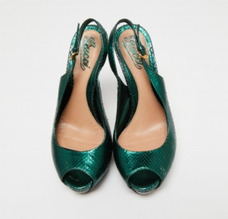 Gucci Snakeskin Embossed Leather Sofia Platform Slingback Sandals Size 36.5 For Sale 3
