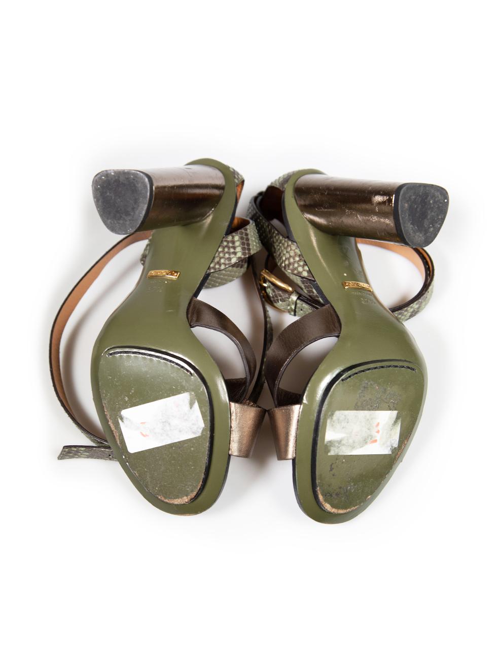 Gucci - Talons à lanières métalliques en cuir de serpent, taille IT 37,5 Bon état - En vente à London, GB