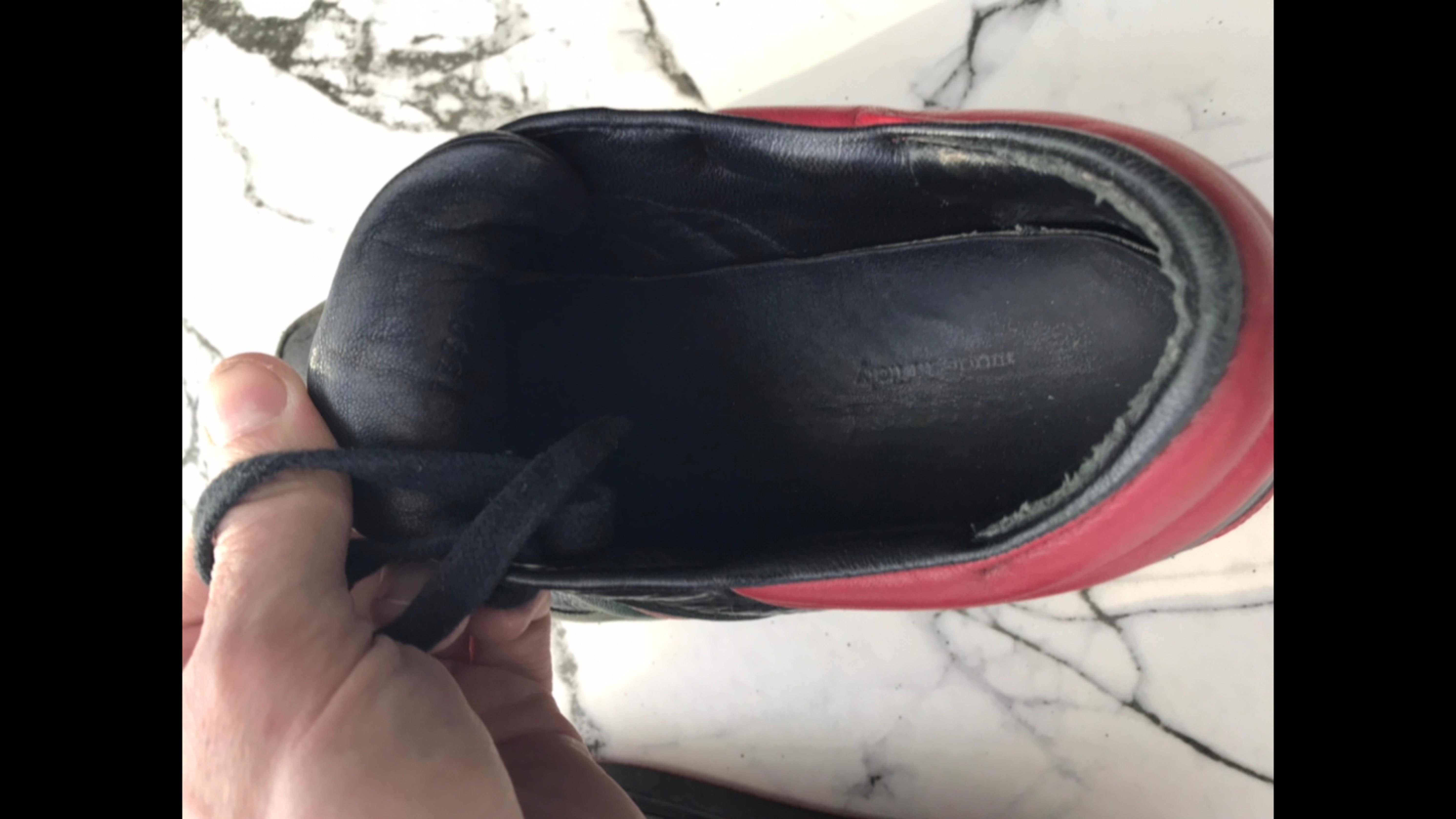 Gucci sneakers In Distressed Condition For Sale In Нұр-Сұлтан, KZ