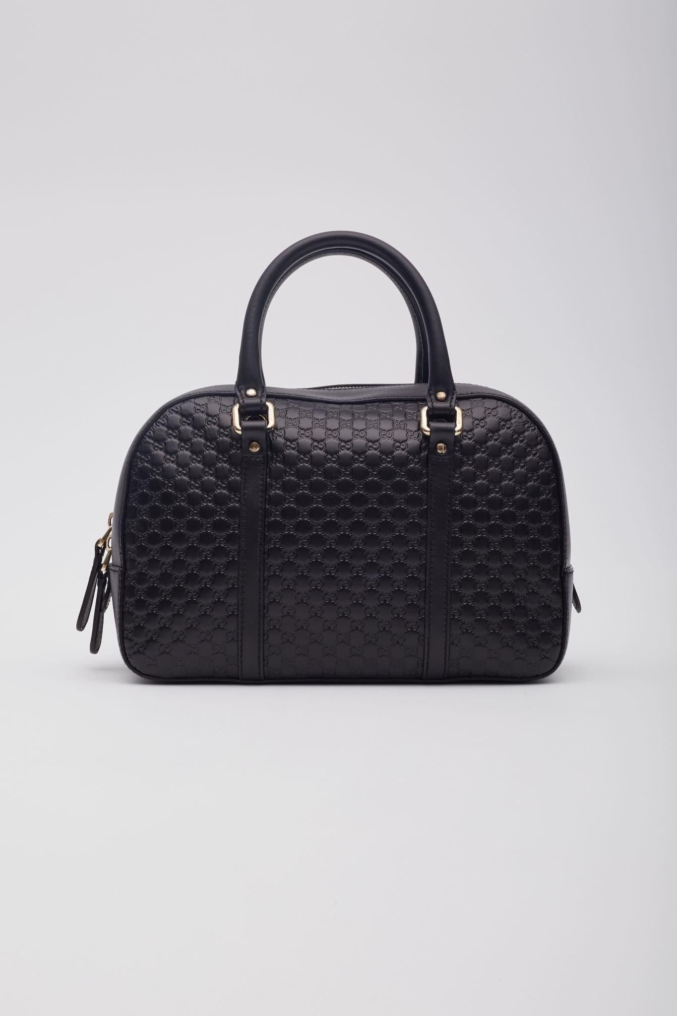 Gucci Soft Microguccissima Black Leather Satchel Boston Bag In Excellent Condition In Montreal, Quebec