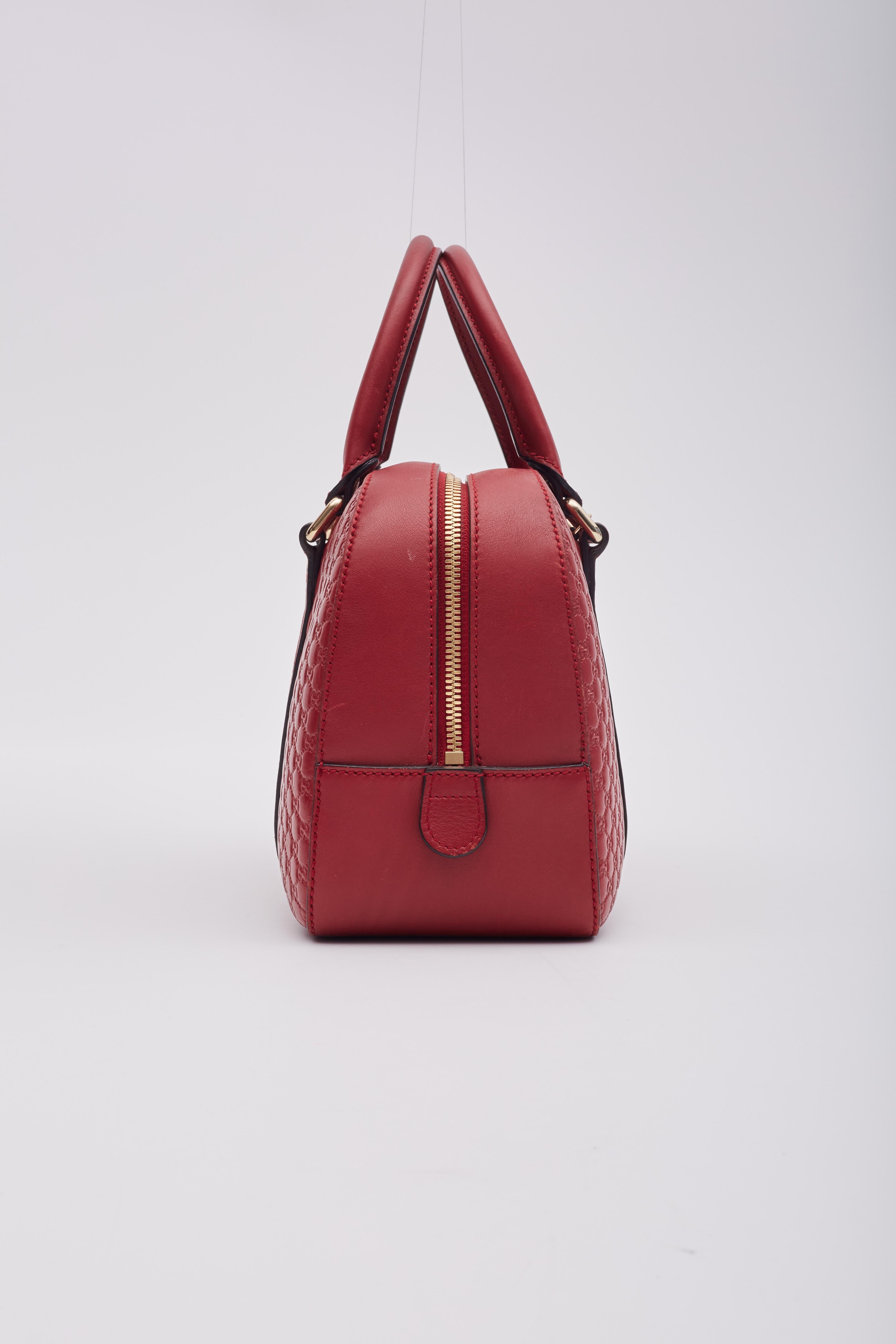 Gucci Soft Microguccissima Red Leather Satchel Boston Bag In Good Condition In Montreal, Quebec