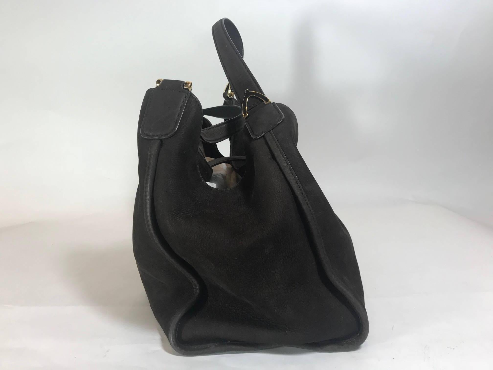 Gucci Soft Stirrup Hobo In Excellent Condition For Sale In Roslyn, NY