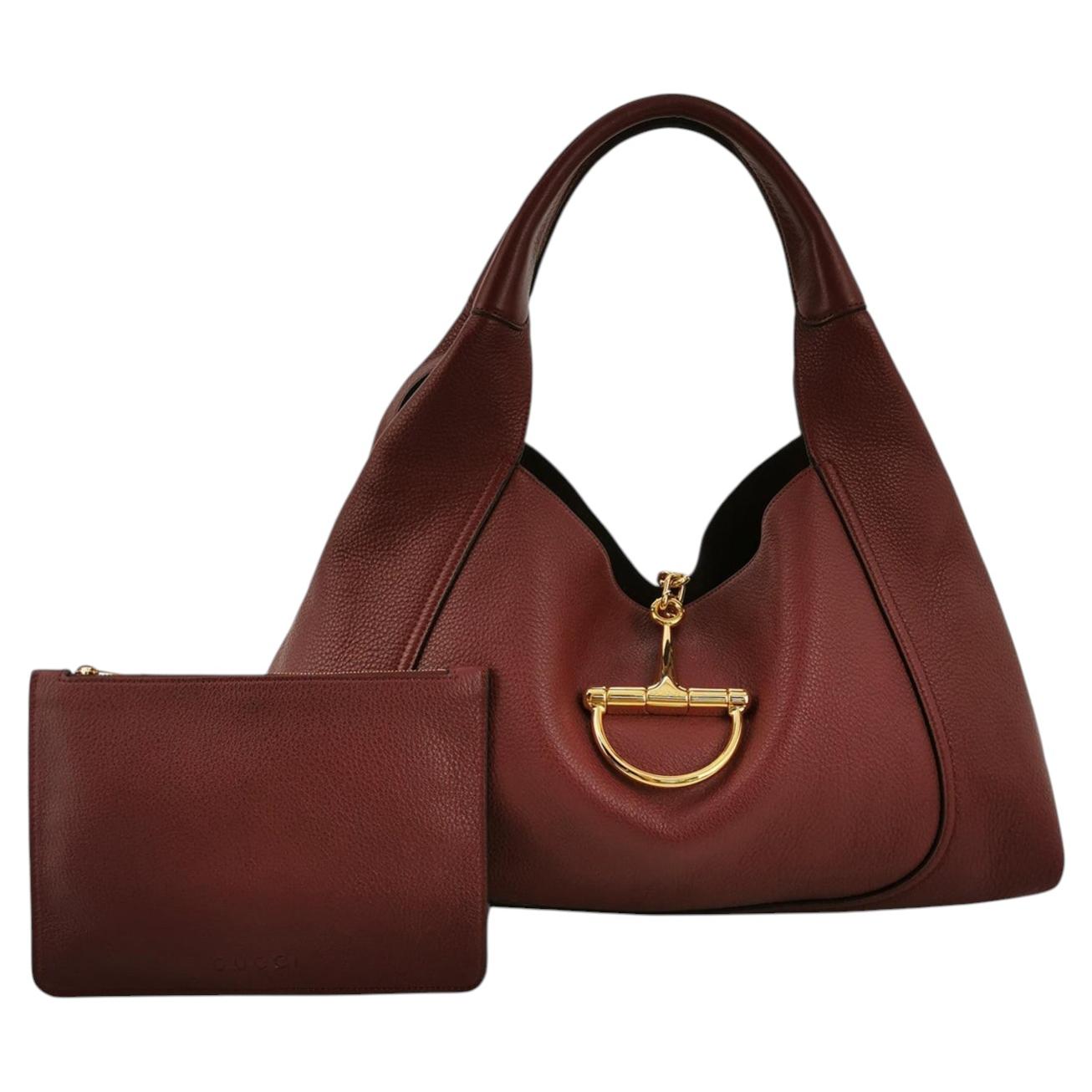 Borsa a tracolla Gucci Softbit Maxi in pelle di vitello bordeaux 2024
