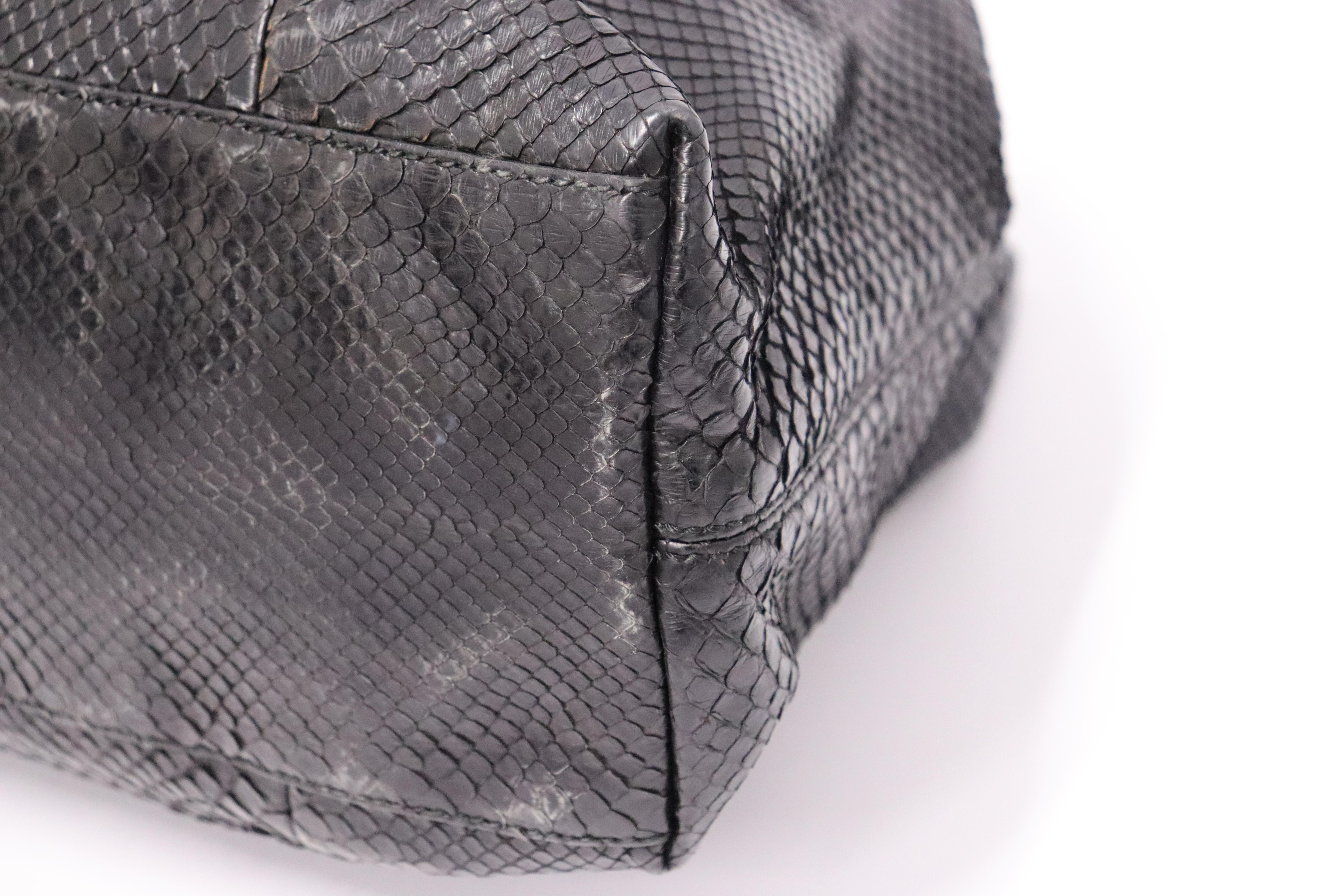 Gucci Soho Chain Black Python Tote Bag 2