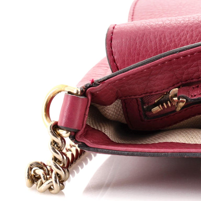 Gucci Soho Chain Crossbody Bag Leather Medium For Sale at 1stDibs