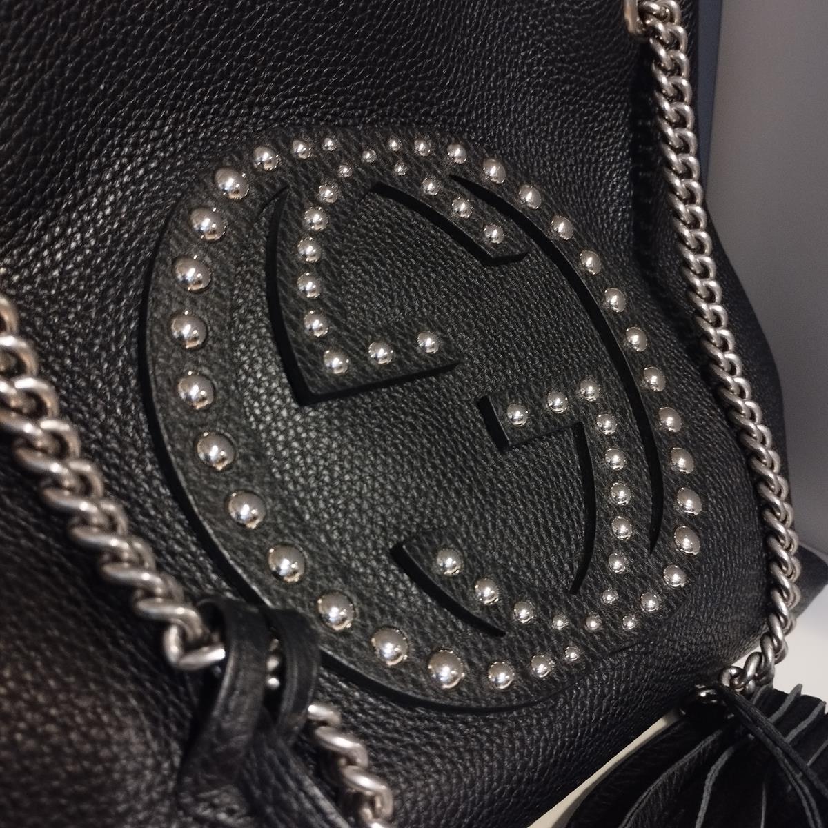 Gucci Soho Double Chain Bag In Excellent Condition In Gazzaniga (BG), IT