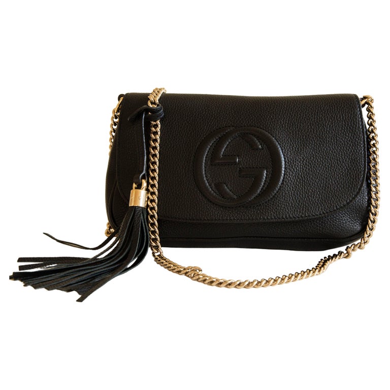 Gucci Soho Flap in Black Leather Crossbody Bag For Sale at 1stDibs | gucci  black purse, gucci soho flap crossbody