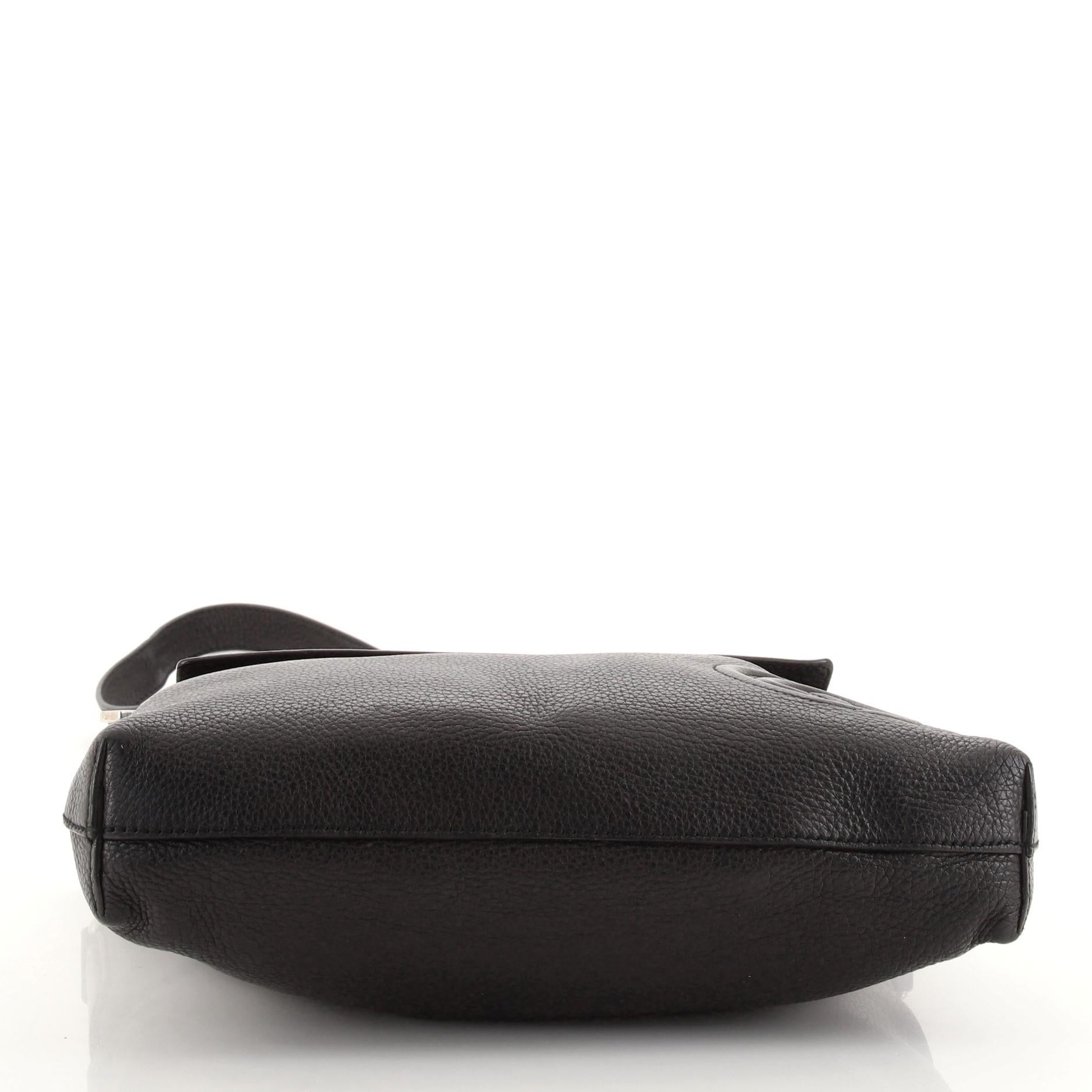 Gucci Soho Front Pocket Messenger Bag aus Leder Medium im Zustand „Relativ gut“ in NY, NY
