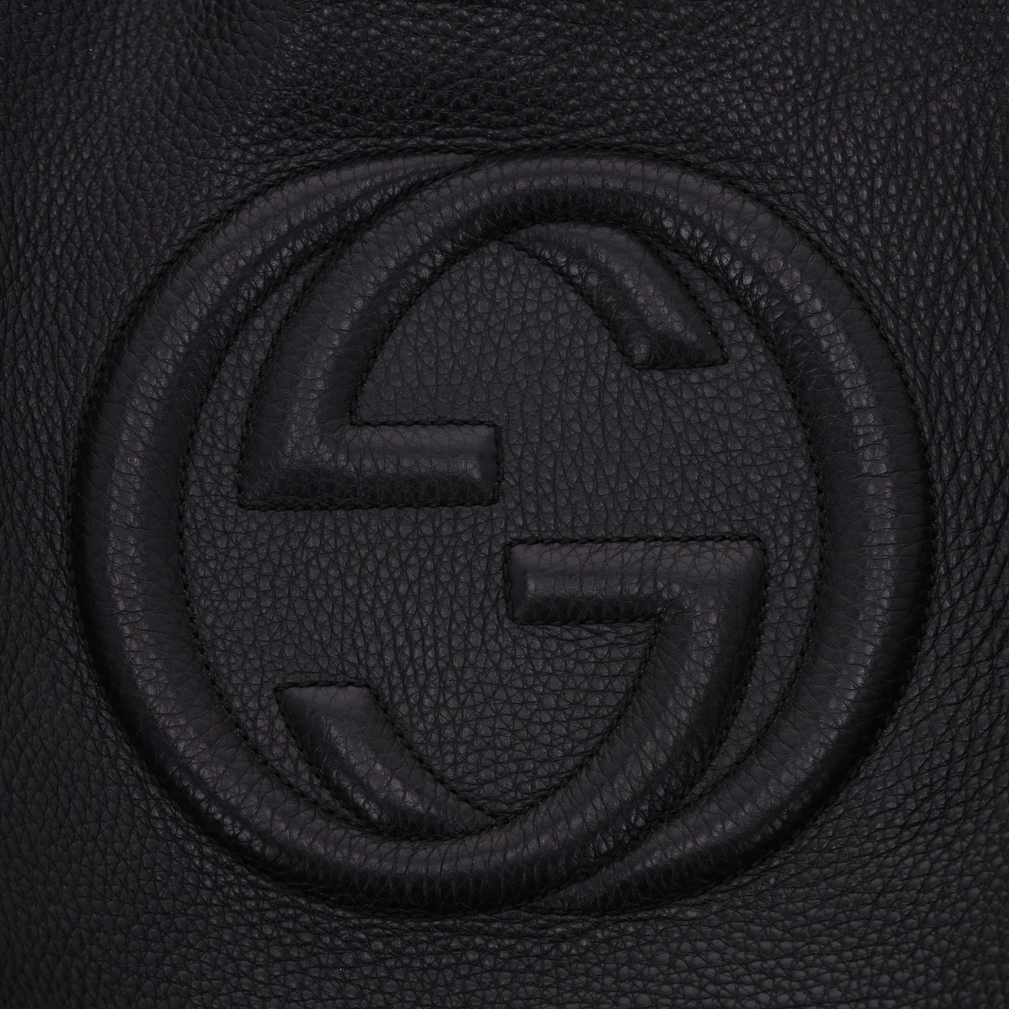 Gucci SOHO - Sac à main en cuir avec logo GG gaufré en vente 4