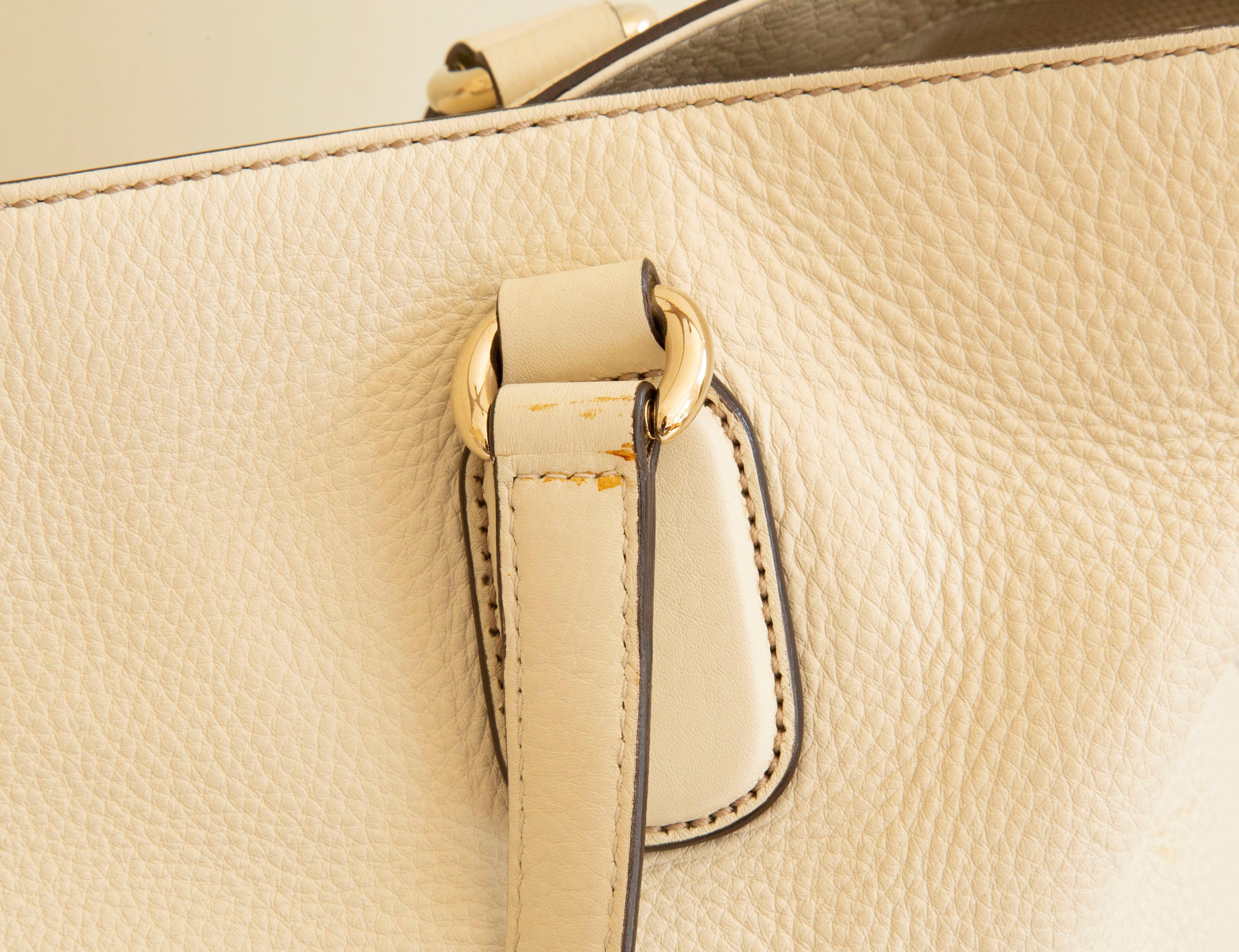 Gucci Soho Shopper in White Off Leather For Sale 1