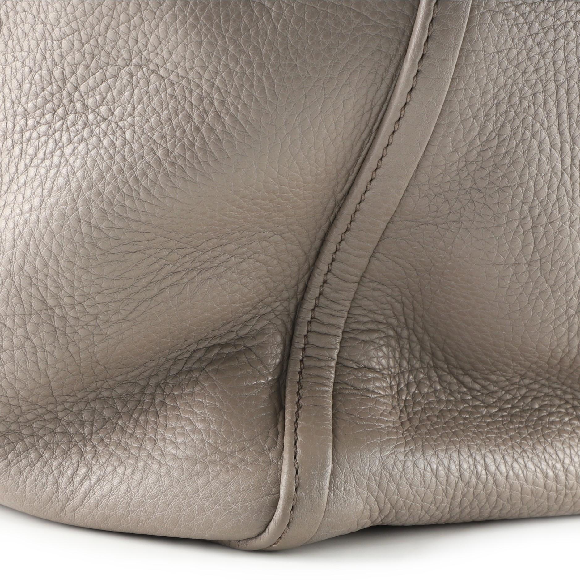 Women's or Men's Gucci Soho Shoulder Bag Leather Medium