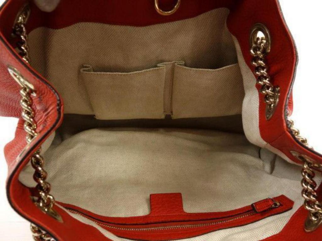 Gucci Soho Tabasco Fringe Tassel Chain Tote 230457 Red Leather Shoulder Bag In Good Condition For Sale In Forest Hills, NY