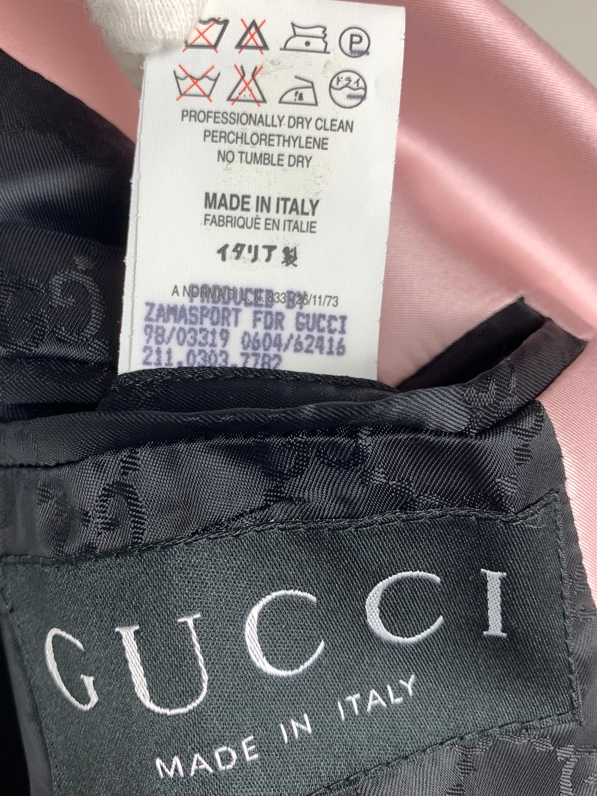 Cappotto in seta Gucci primavera 1998 in rosa in vendita 4
