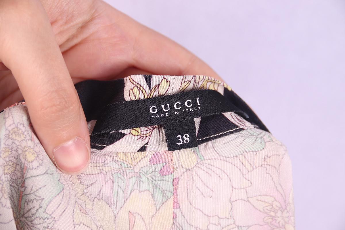 Chemise en soie Gucci SS 2006 Bon état - En vente à Алматинский Почтамт, KZ
