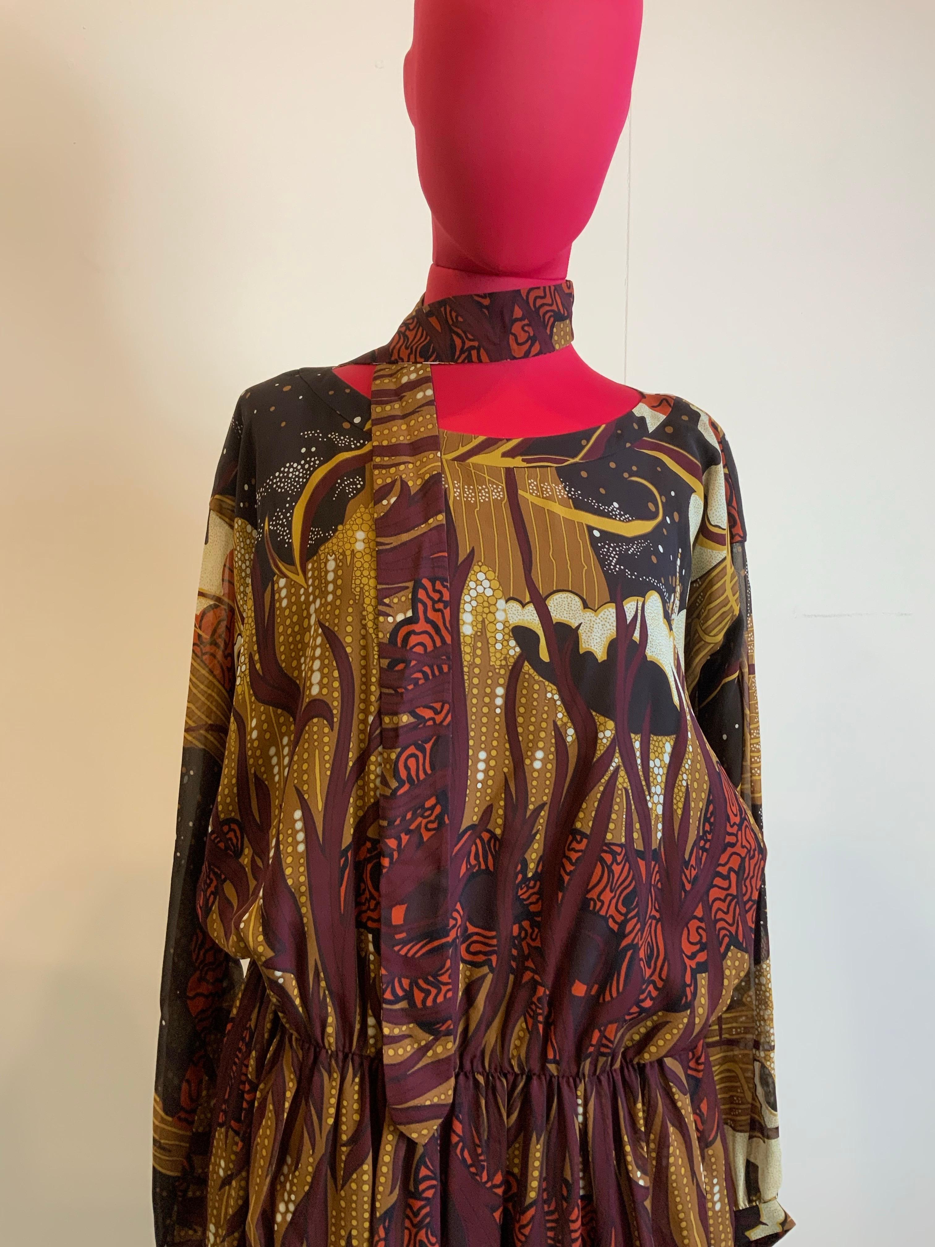 Gucci SS 2015 silk Dress In New Condition For Sale In Carnate, IT