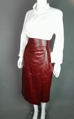 Gucci SS20 runway high rise leather pencil skirt, NWT