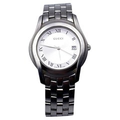 Gucci Stainless Steel 5500 M Quartz Wrist Watch Date Indicator