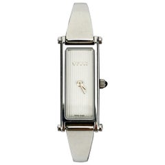 Gucci Stainless Steel Mod 1500 L Wrist Watch Quartz White Dial