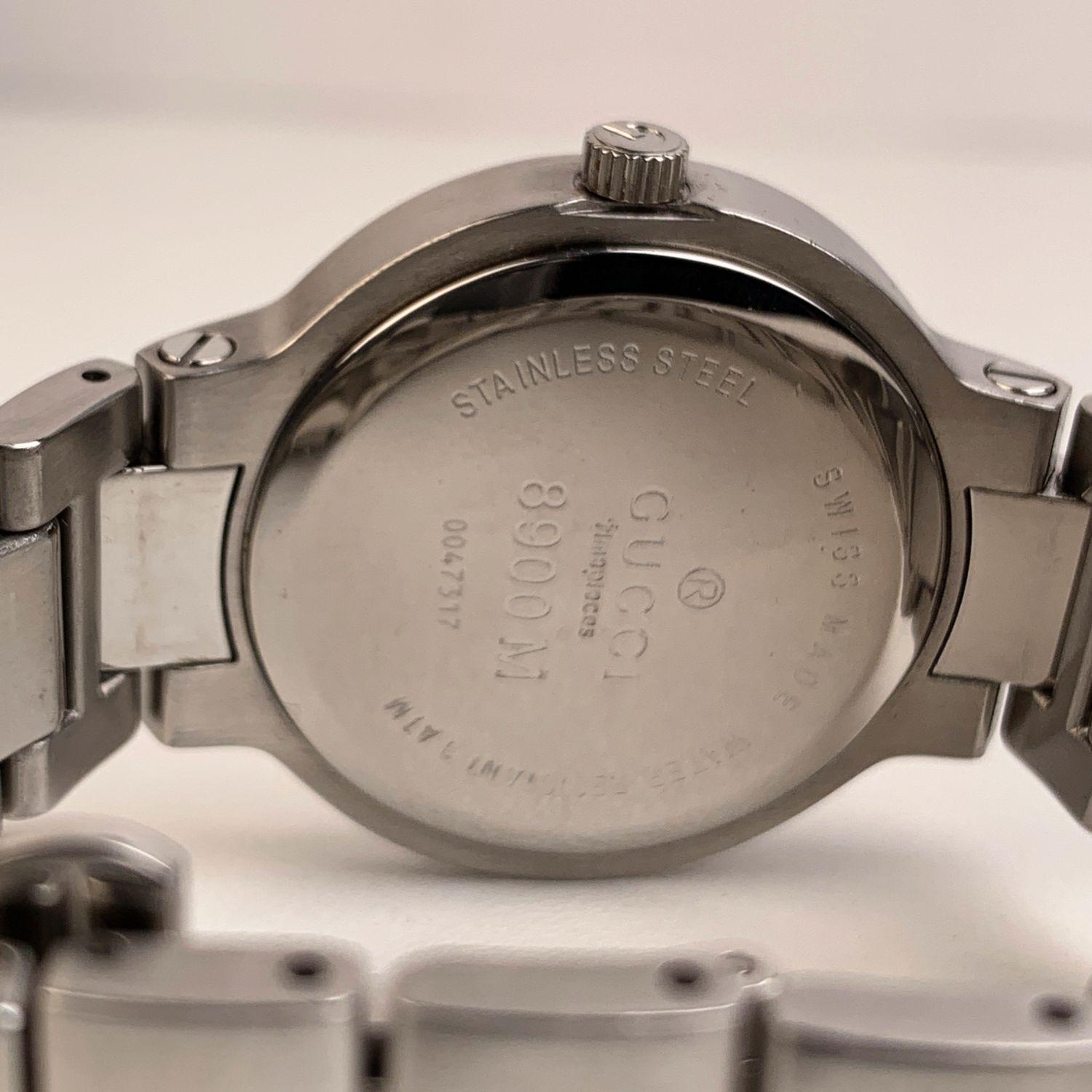 Gucci Stainless Steel Mod 8900 M Unisex Wrist Watch Black Dial 1
