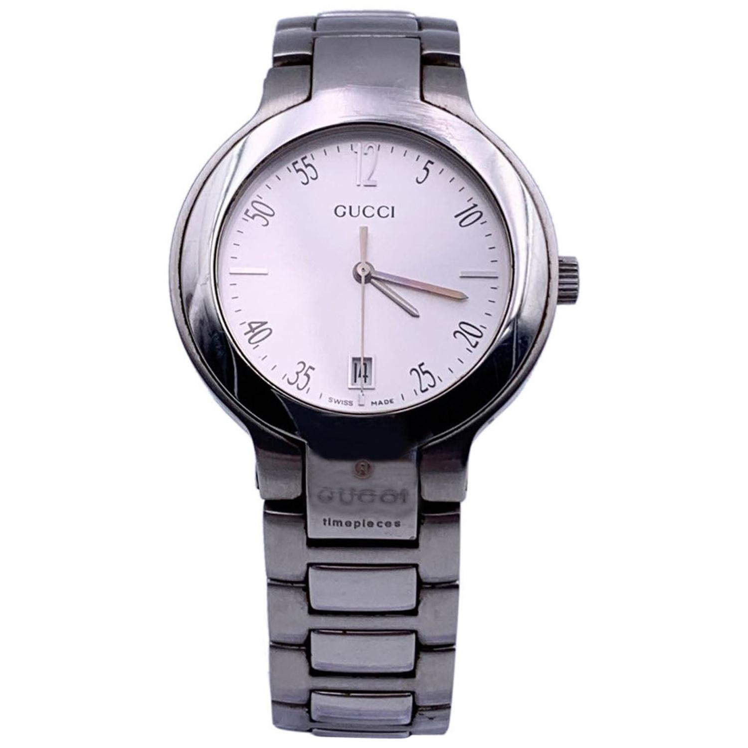 Gucci Stainless Steel Mod 8900 M Unisex Wrist Watch White Dial