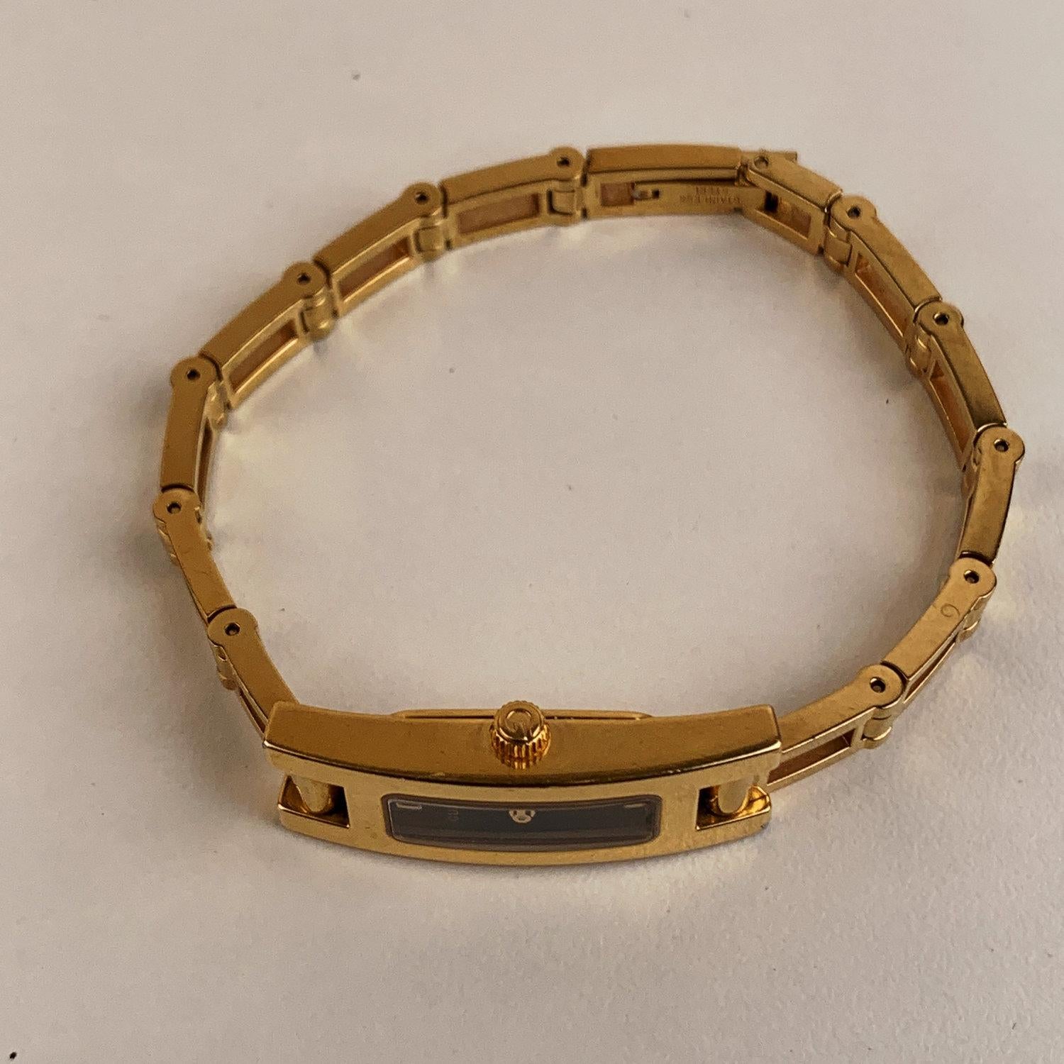 Gucci Stainless Vintage Gold Steel Wrist Ladies Watch Mod 3900L Quartz 1