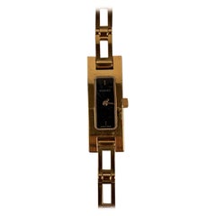 Gucci Stainless Vintage Gold Steel Wrist Ladies Watch Mod 3900L Quartz