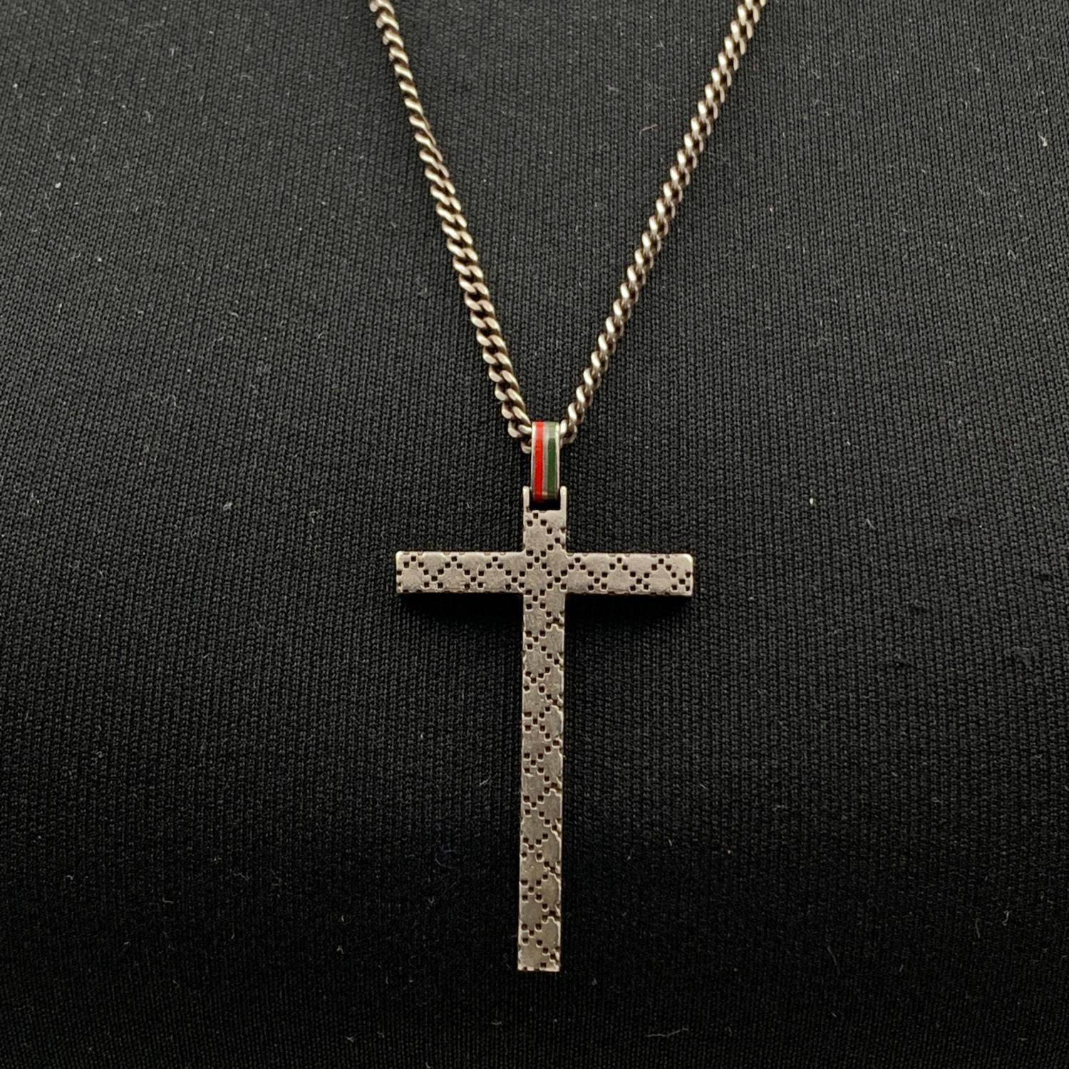 gucci diamantissima necklace with cross pendant