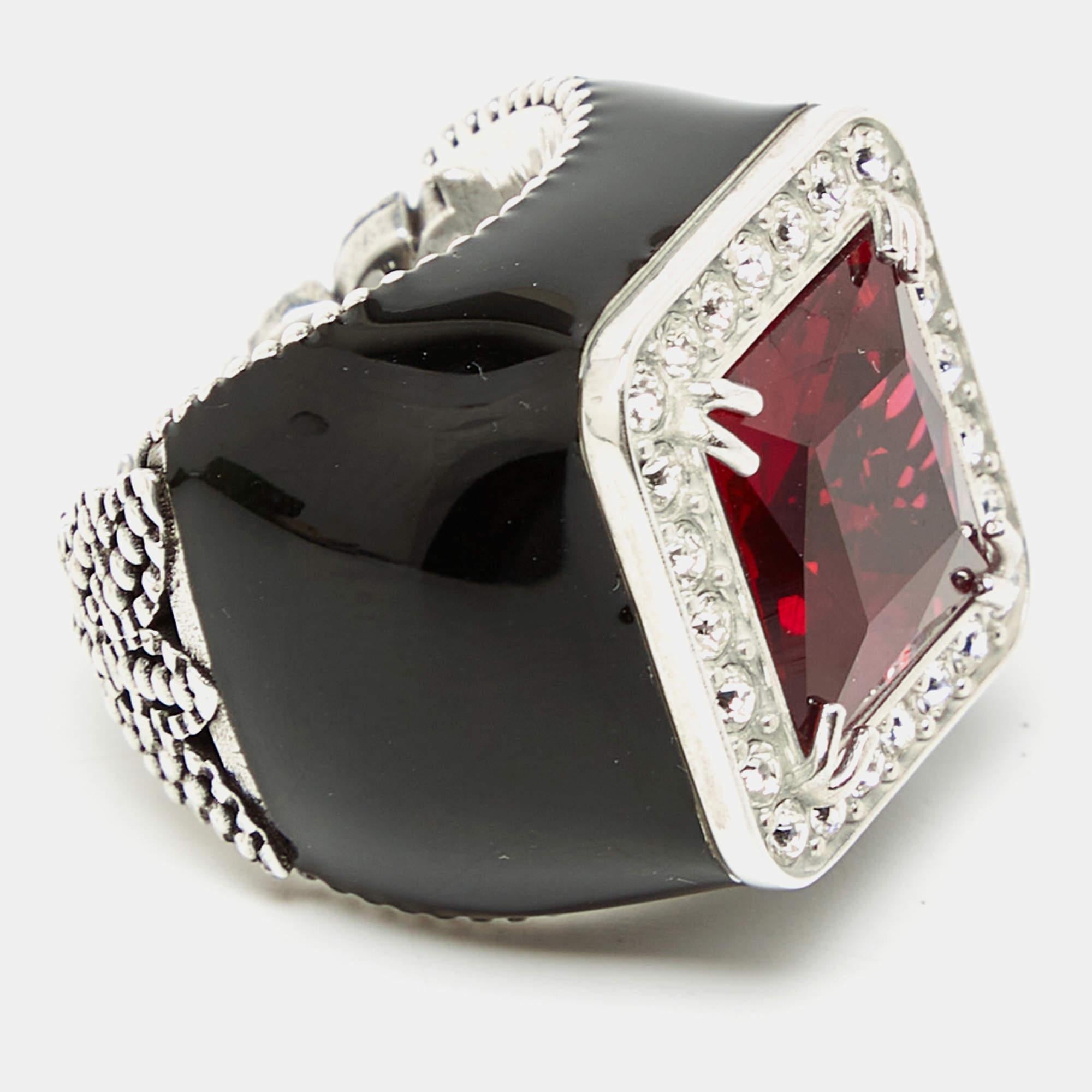 gucci signet ring