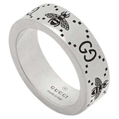Gucci Sterling Silver GG and Bee Engraved Ring YBC728389001