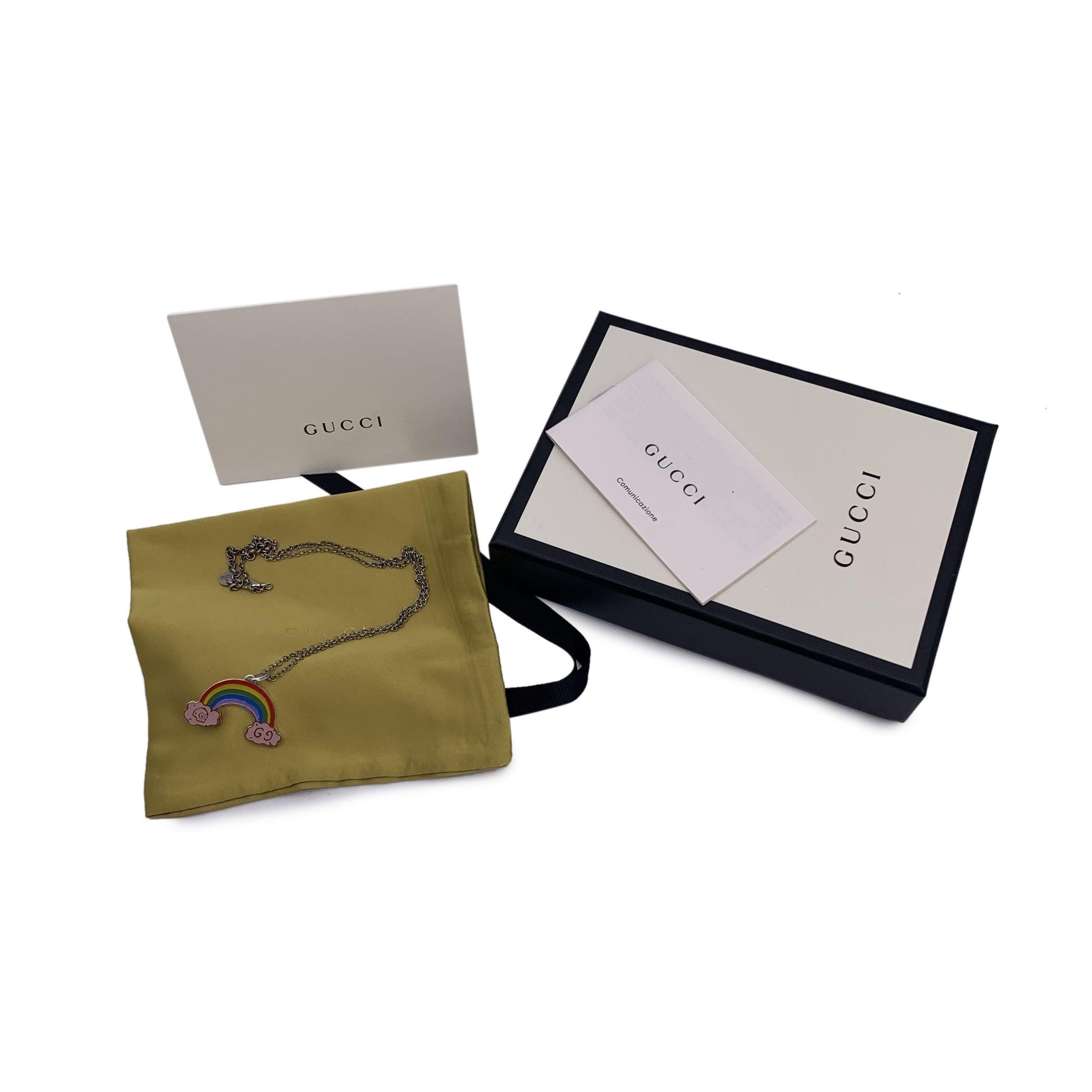 Gucci Sterling Silver GucciGhost Rainbow Pendant Necklace In Excellent Condition For Sale In Rome, Rome