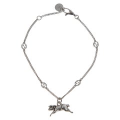 Bracciale con charme a forma di maialino in argento massiccio di Gucci - 7