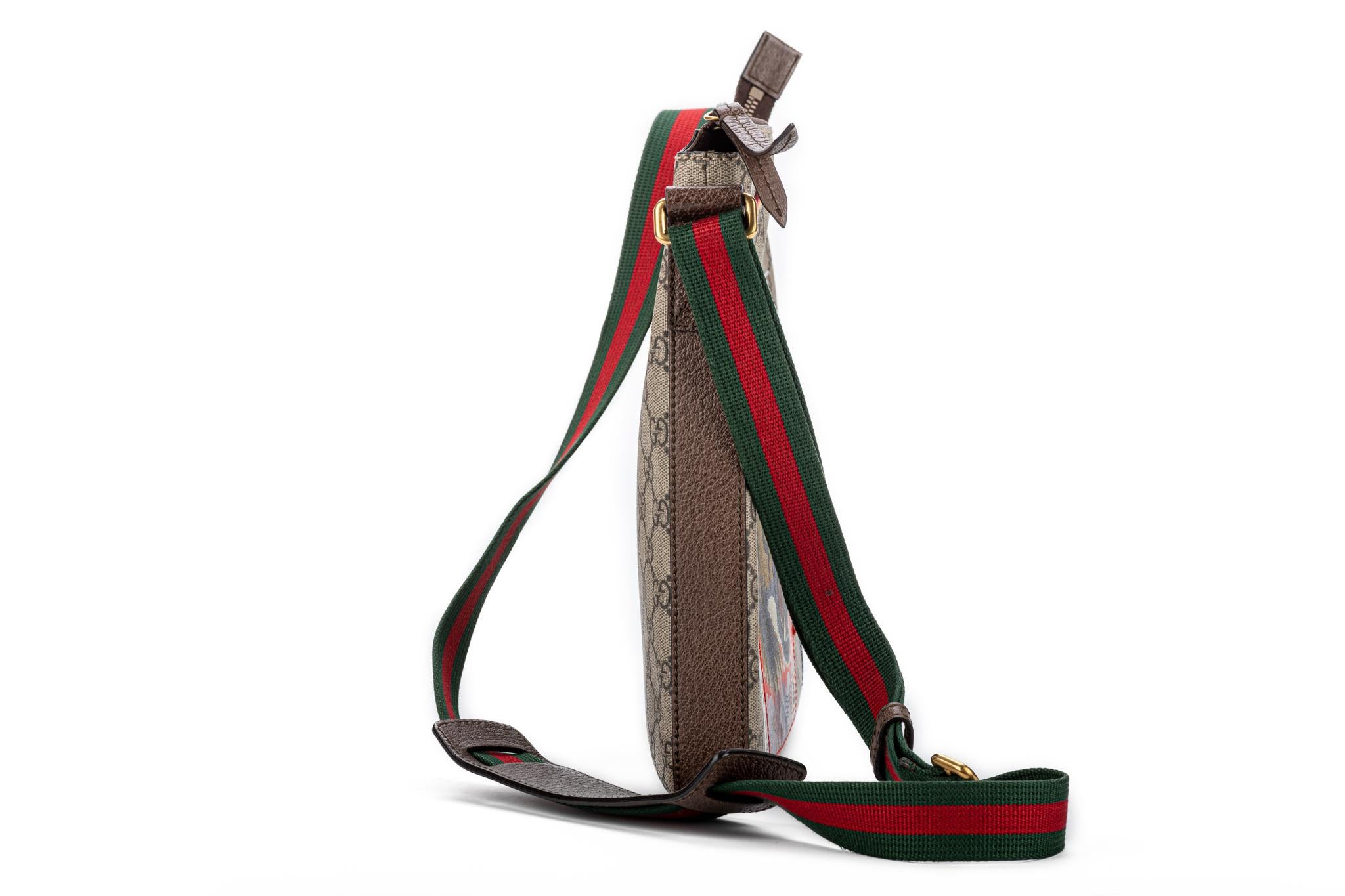 Gucci Stickers Tiger Crossbody Bag - Limited Edition at 1stDibs 