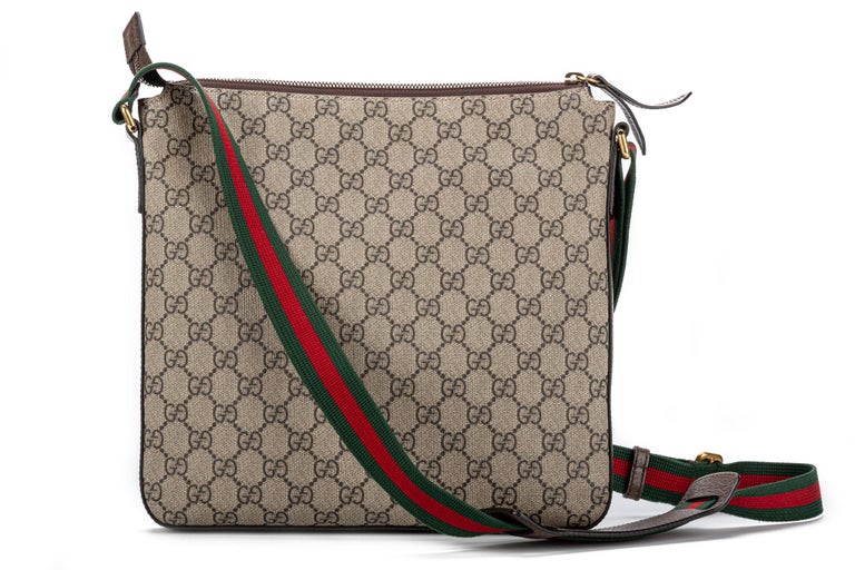 Gucci Stickers Tiger Crossbody Bag - Limited Edition at 1stDibs | gucci  tiger crossbody bag, gucci tiger bag, gucci messenger bag stickers