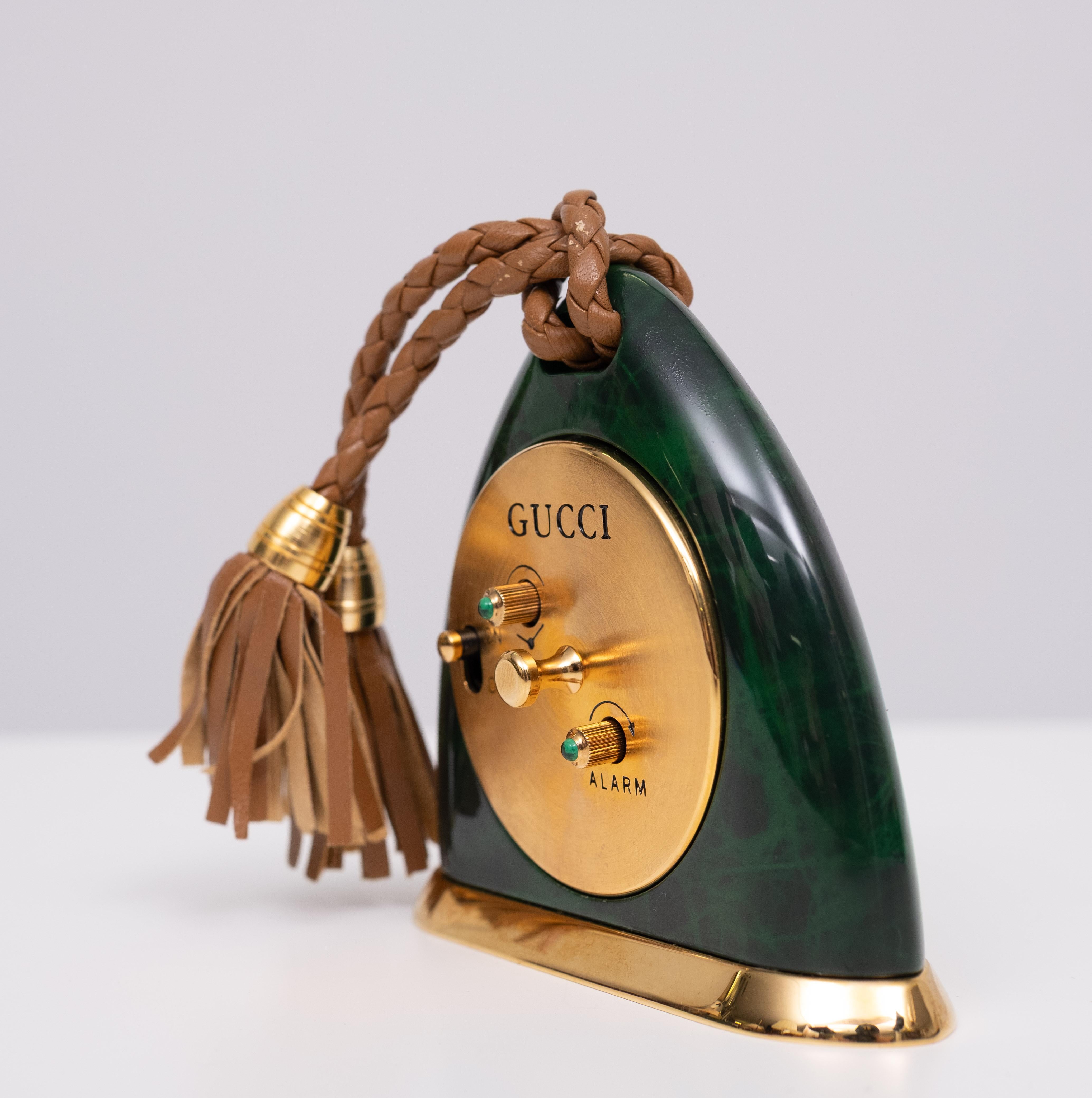 Gold Plate Gucci 