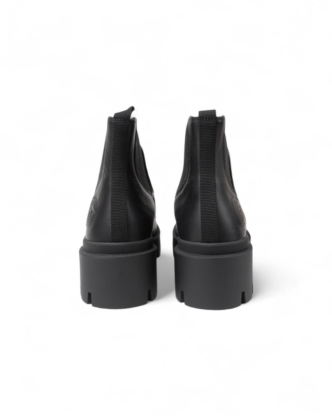Gucci GG Matelassé Leather Boot Negro en venta 1