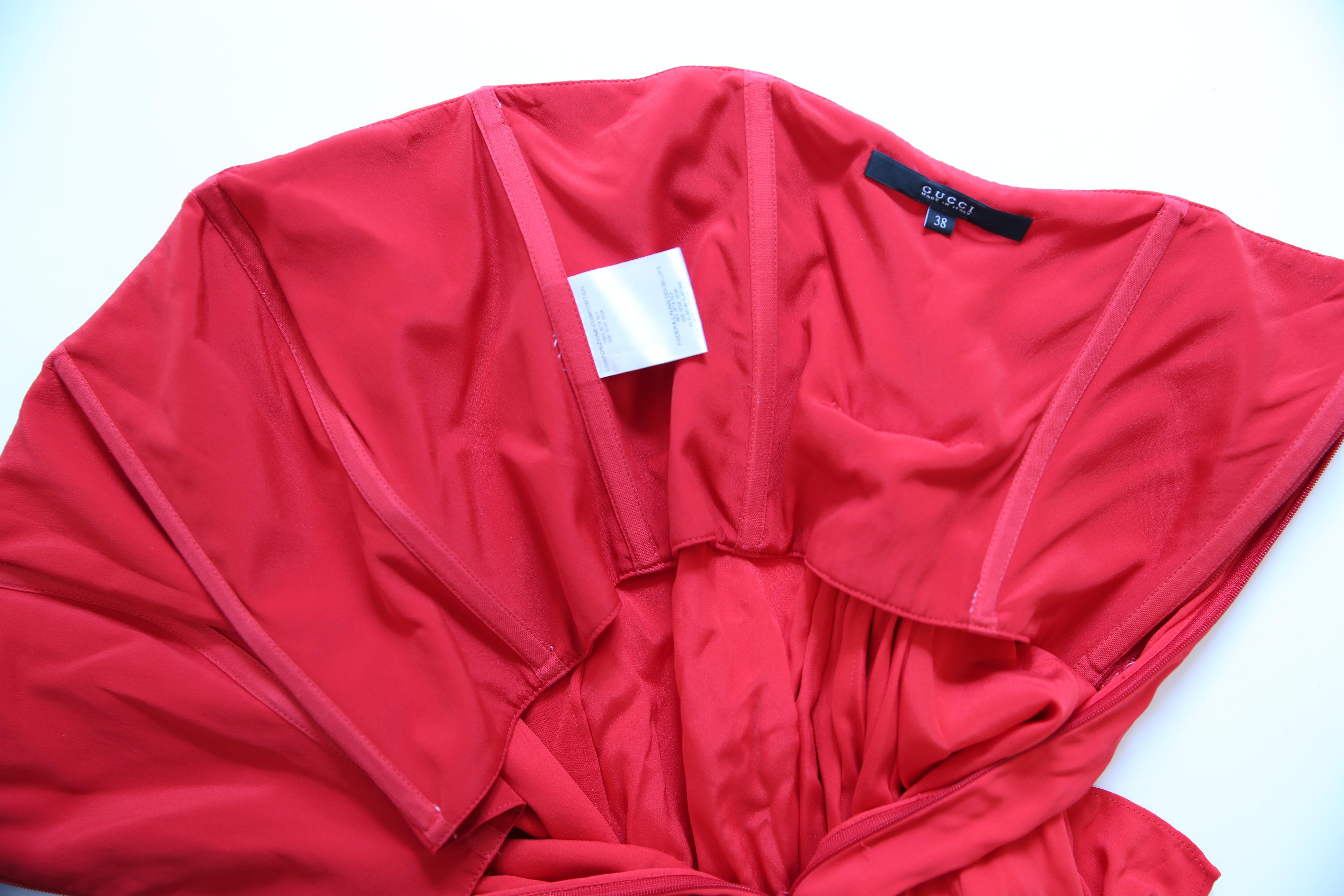 Gucci strapless bustier tie back red silk train column gown maxi dress IT 38 14
