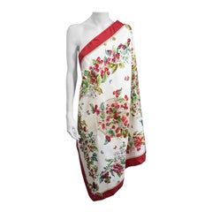 Gucci Strawberry Basket Print Scarf