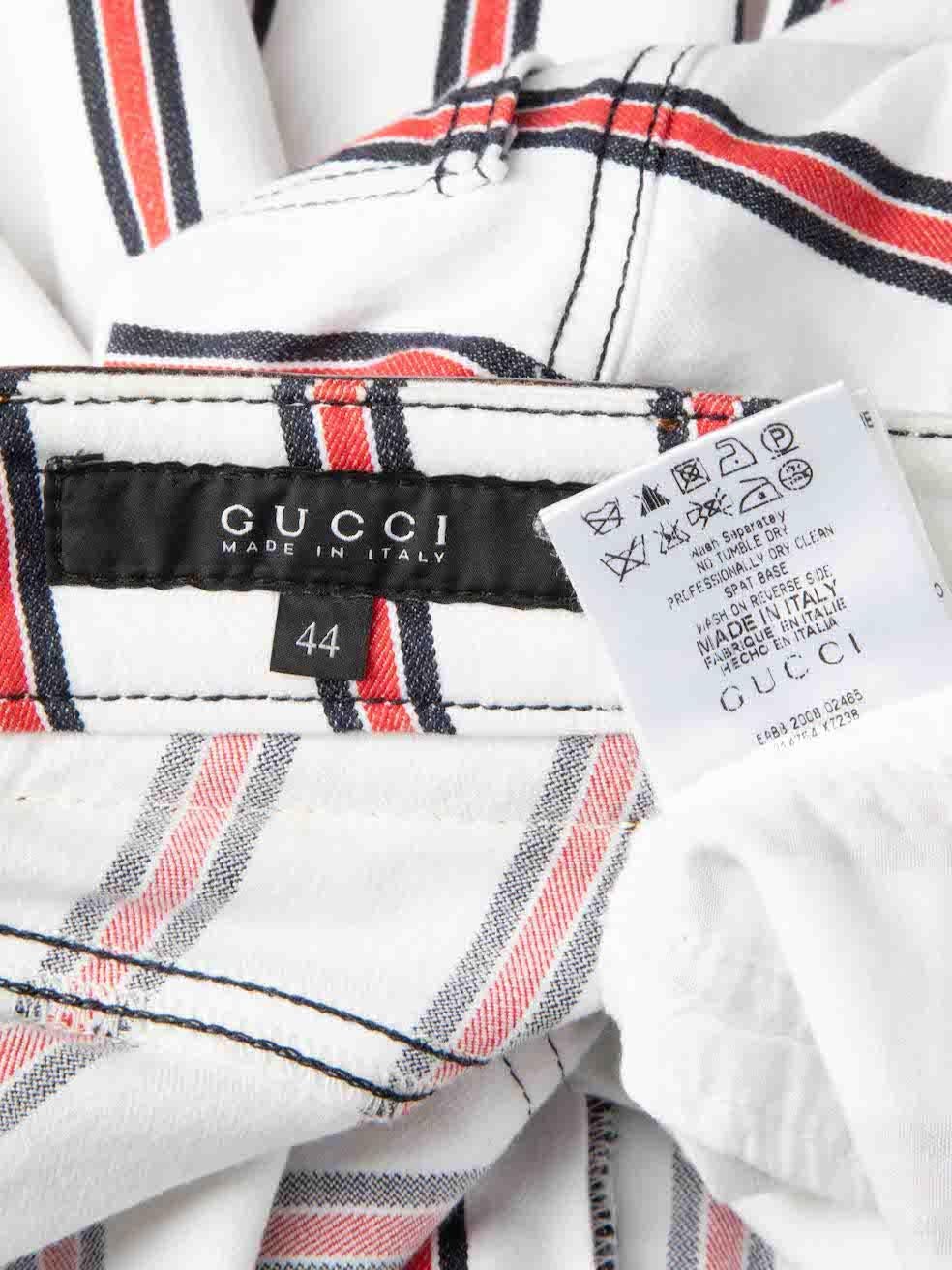 Gestreifte knielange Shorts von Gucci Größe L im Angebot 3