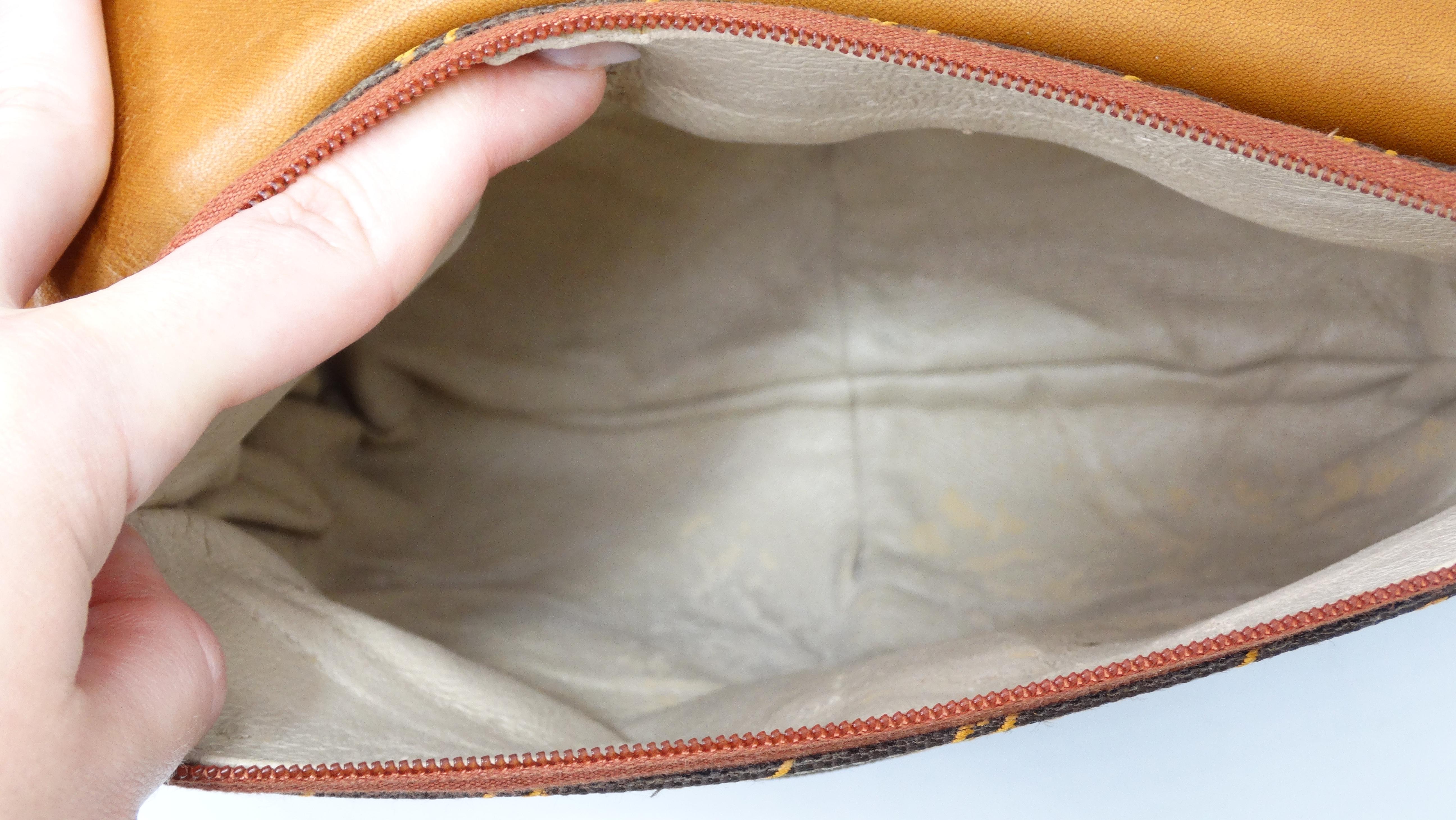 Gucci Gestreifte Vintage-Handtasche mit Monogramm im Angebot 11