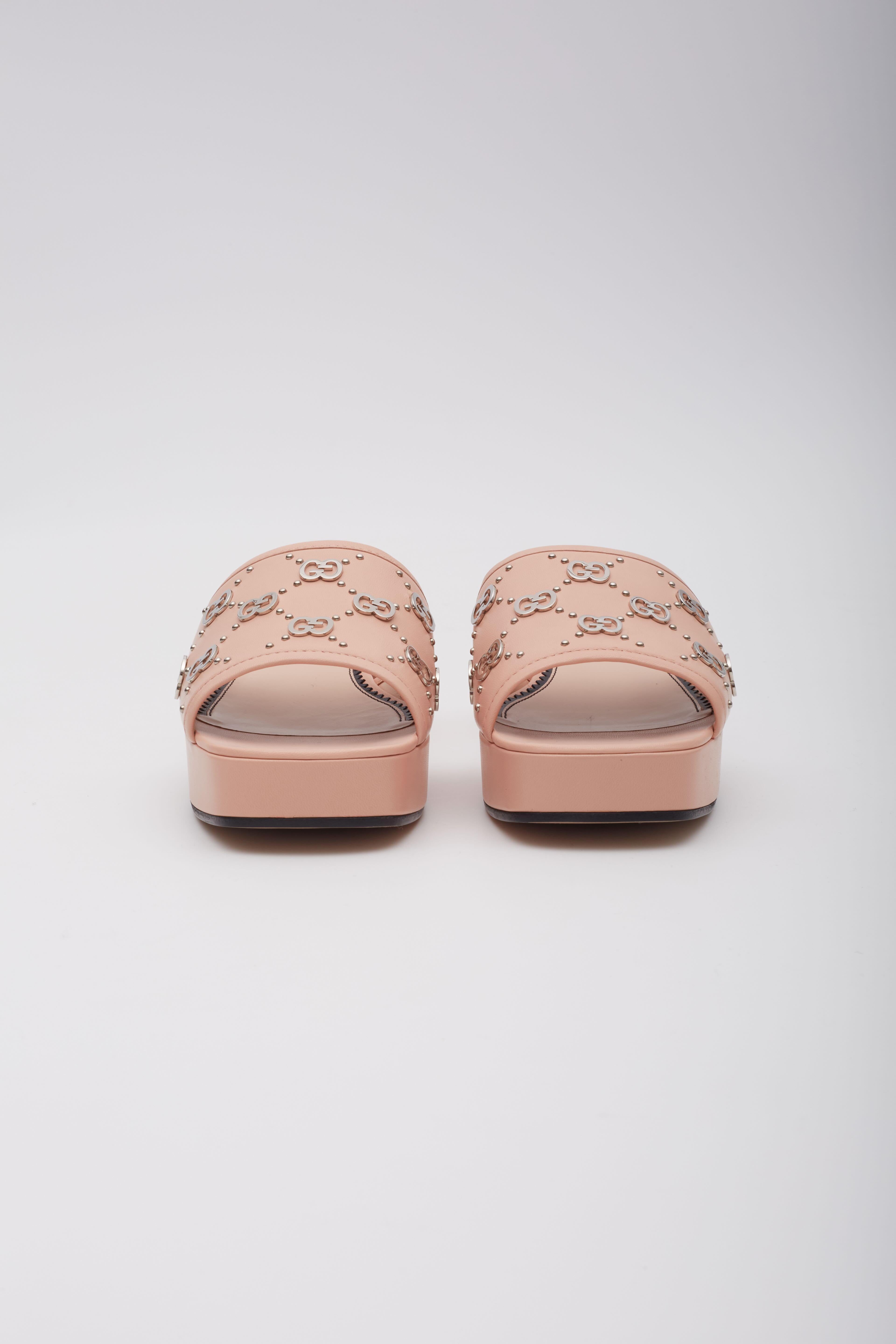 Brown Gucci Studs Perfect Pink 40mm Platform Sandals EU 39.5 For Sale