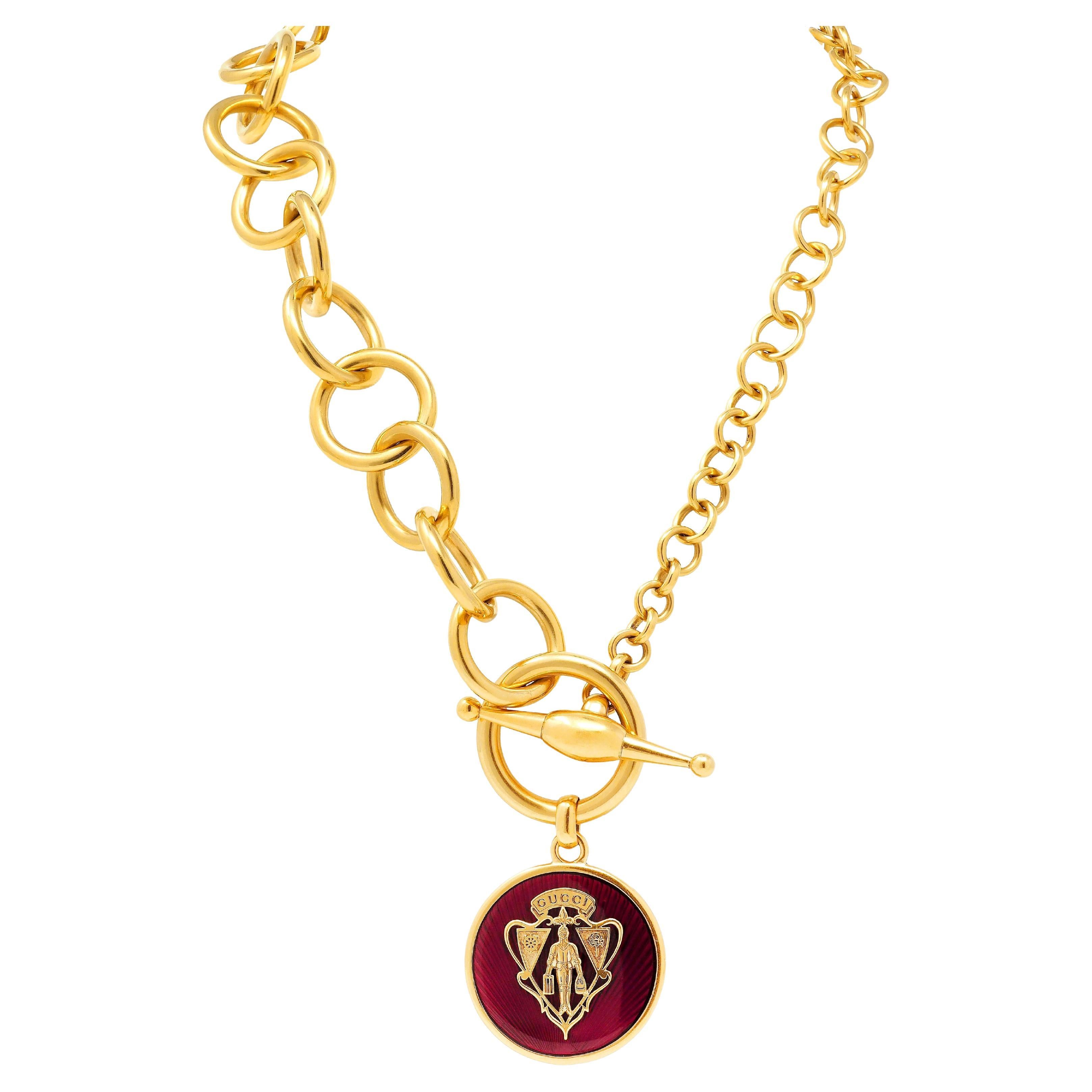 Gucci Substantial 18 Karat Yellow Gold Crest Convertible Belt Necklace For Sale