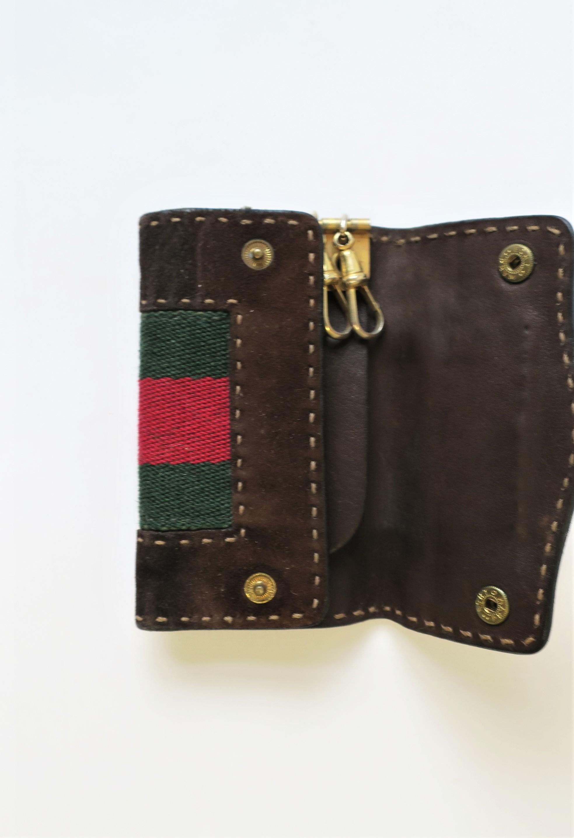 Gucci Keychain Holder Case in Suede and Leather In Good Condition In New York, NY