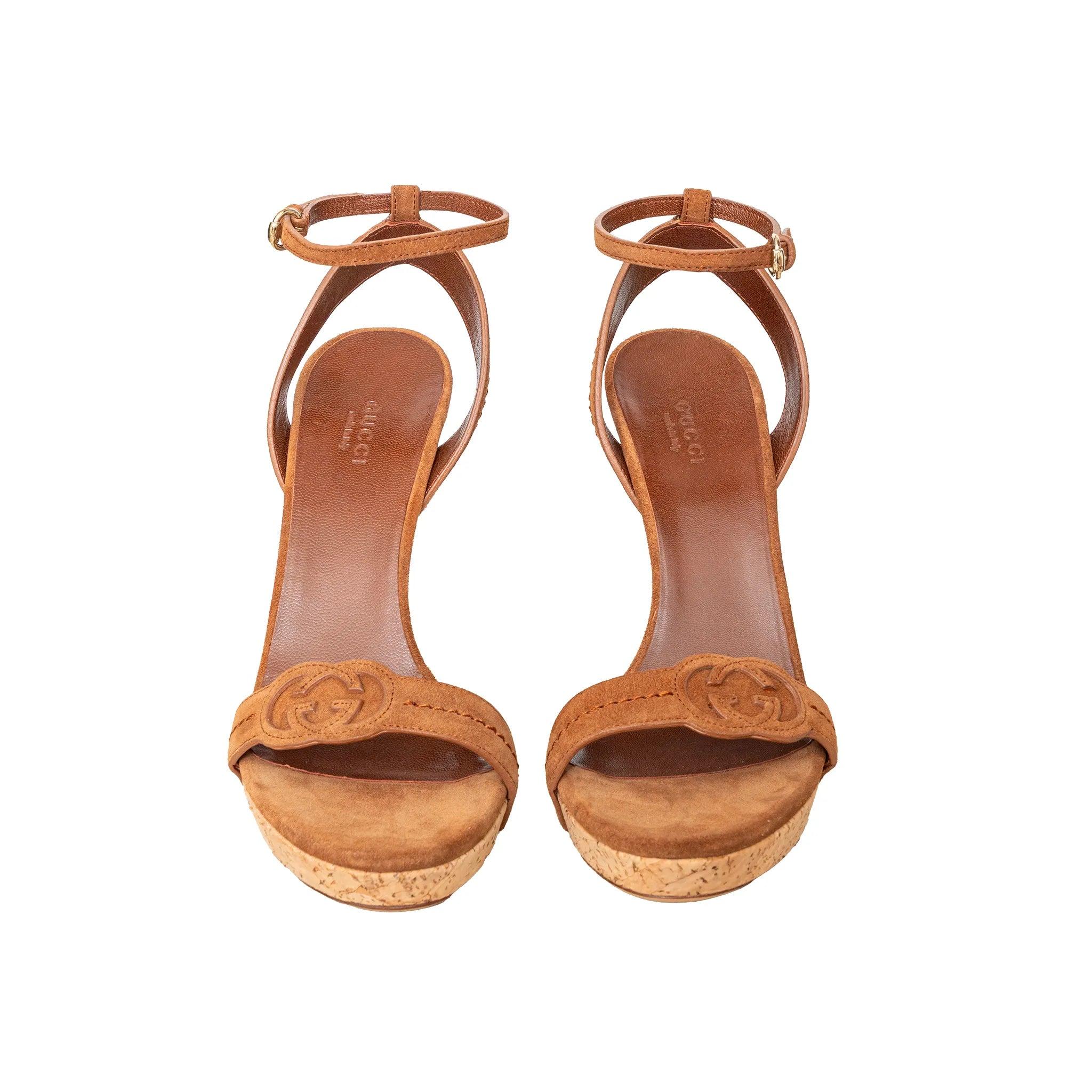 Zapatos de tacón con correa al tobillo de ante Gucci - Años 10 en venta 2