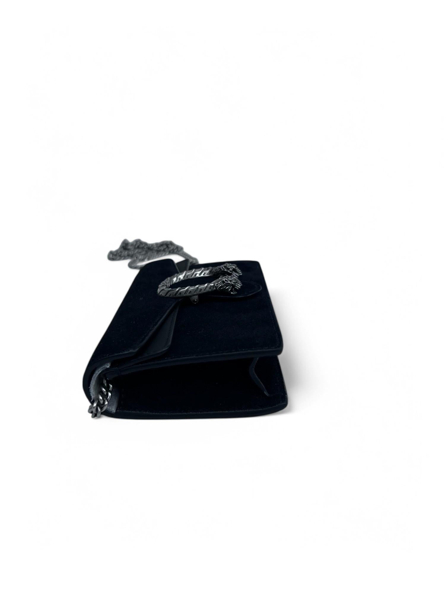 Gucci Suede Super Mini Dionysus Shoulder Bag Black In Excellent Condition For Sale In West Hartford, CT