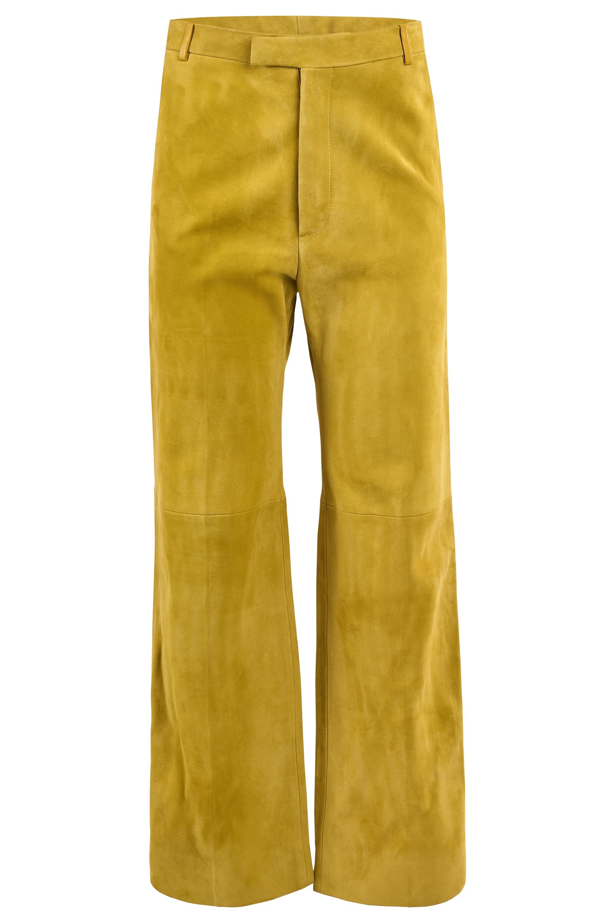 Giallo Gucci Set in pelle scamosciata giallo senape ispirato agli anni '70 in vendita